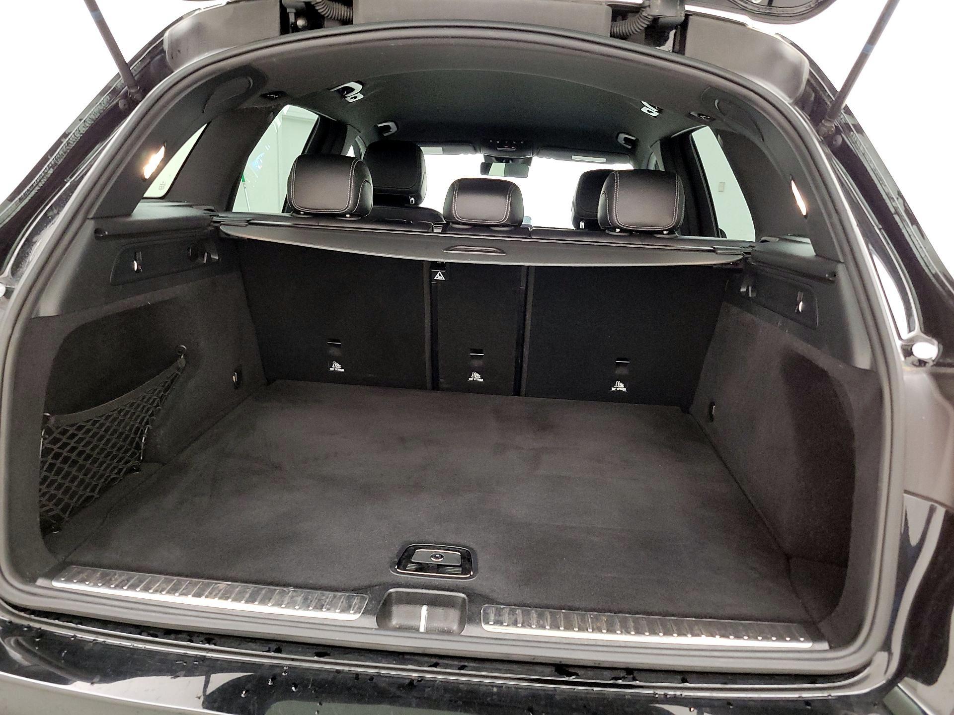 Thumbnail: 2022 Mercedes-Benz GLC - 20