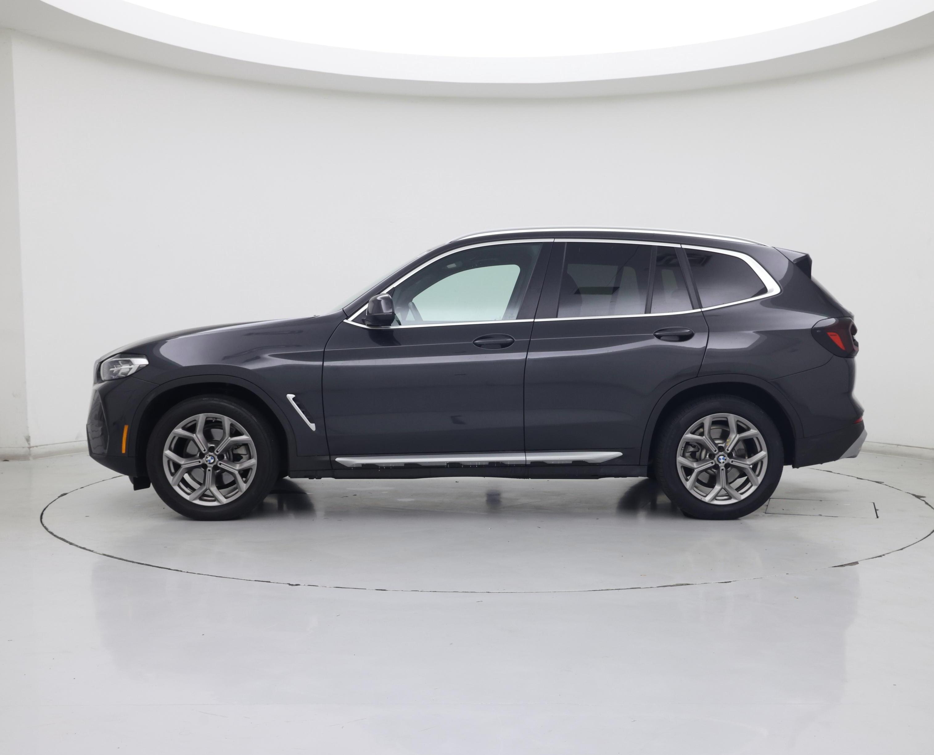 Thumbnail: 2023 BMW X3 - 3