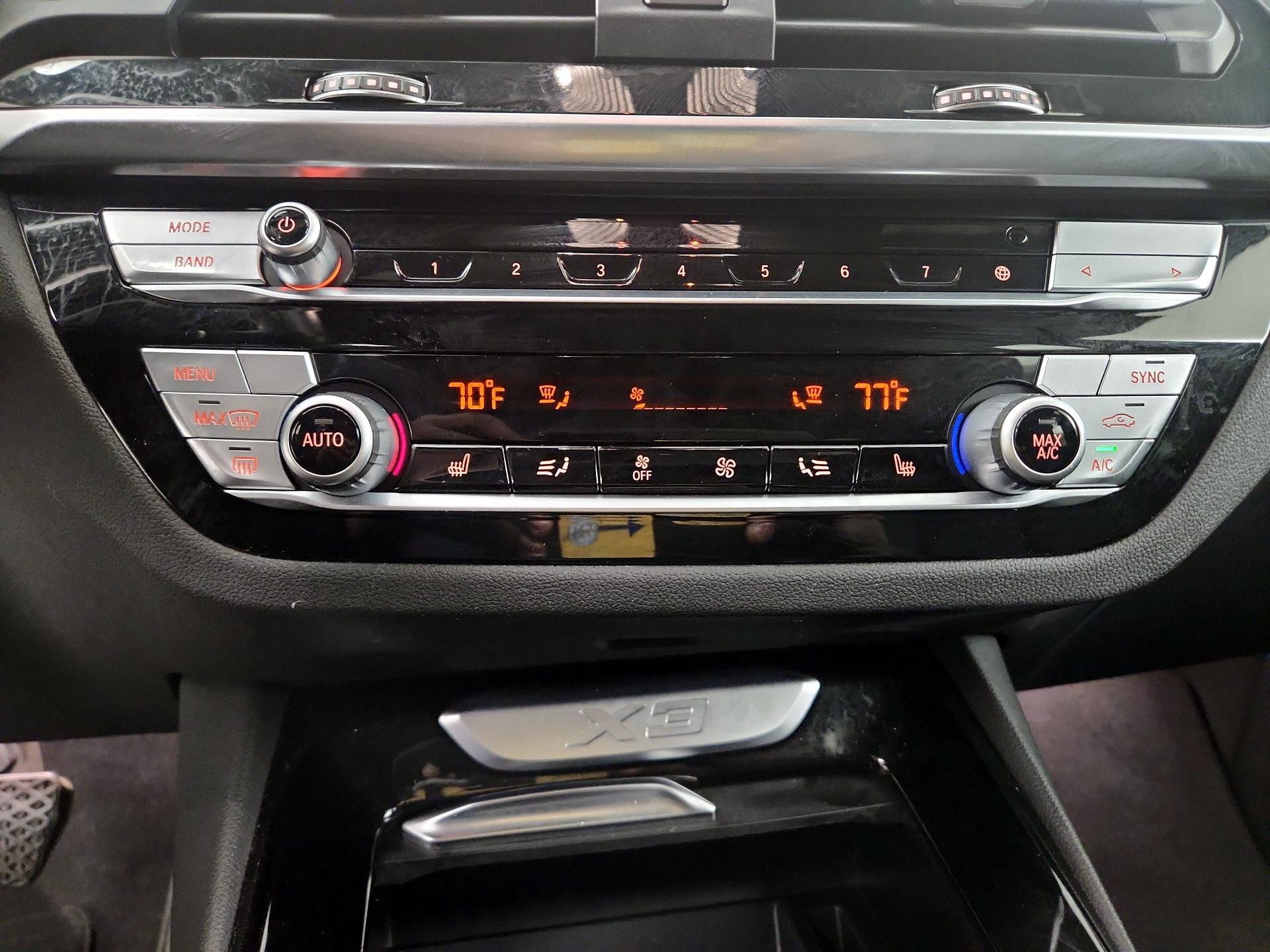 Thumbnail: 2021 BMW X3 - 17