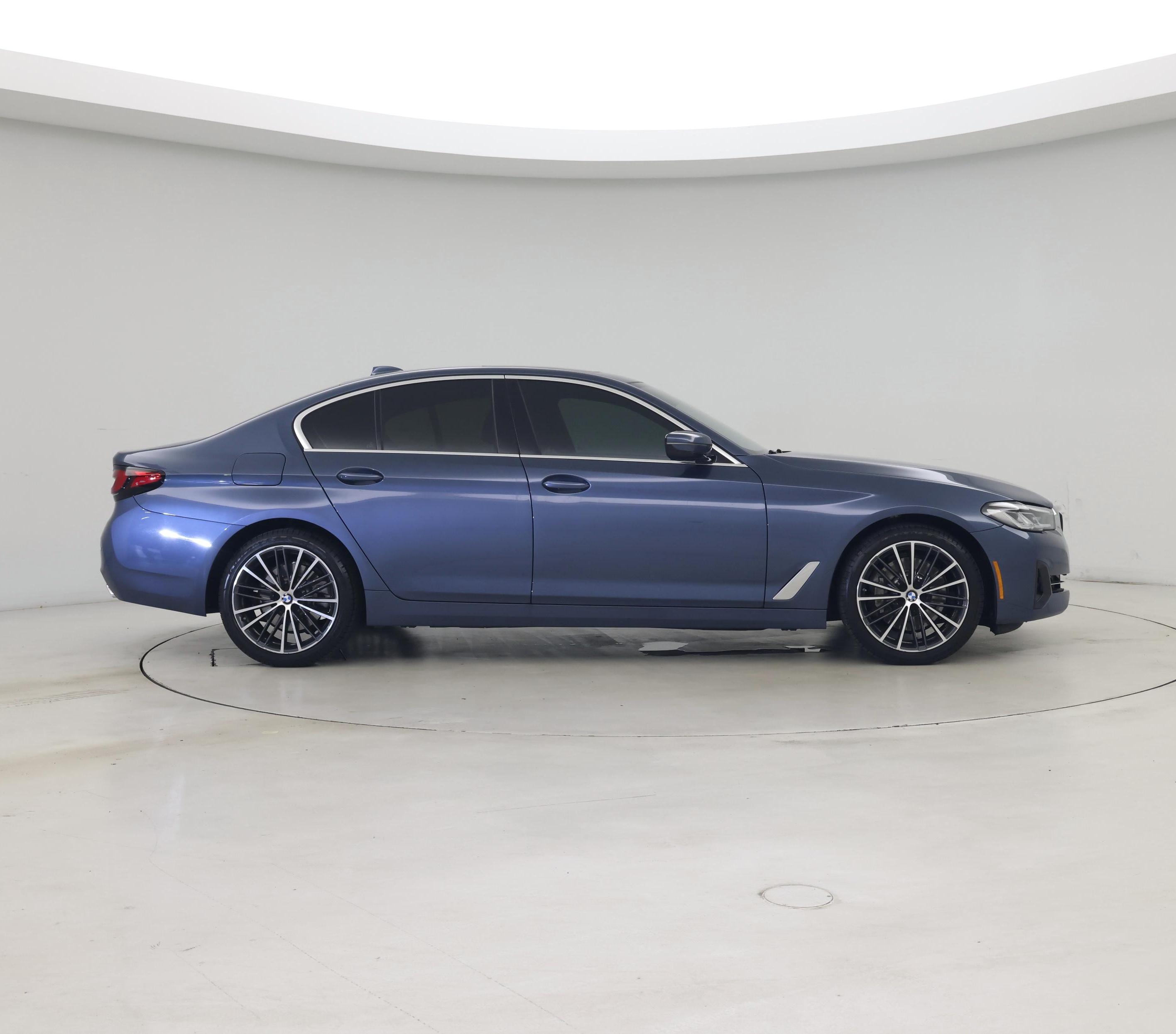 Thumbnail: 2023 BMW 5 Series - 7