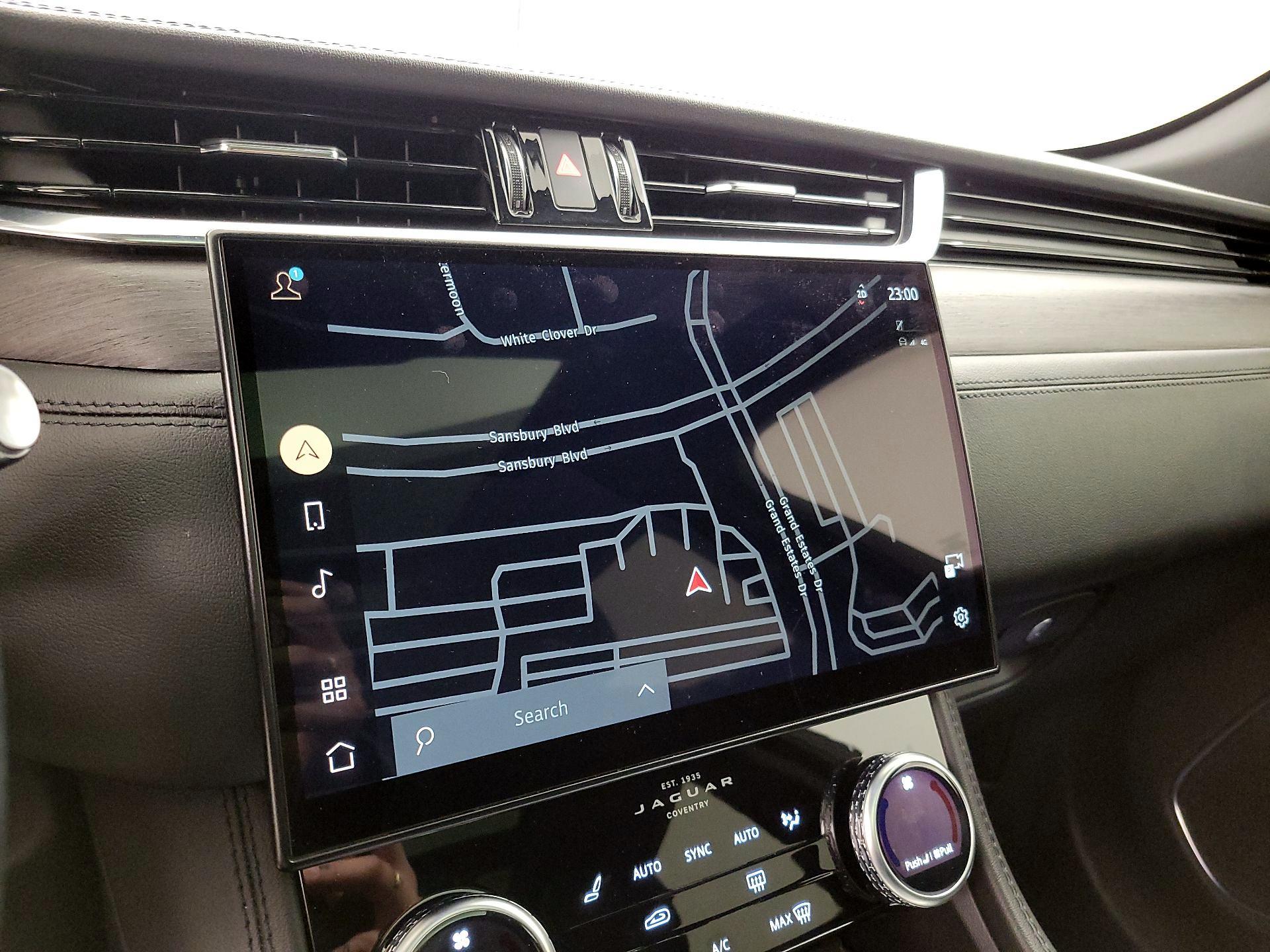 Thumbnail: 2022 Jaguar F-Pace - 14