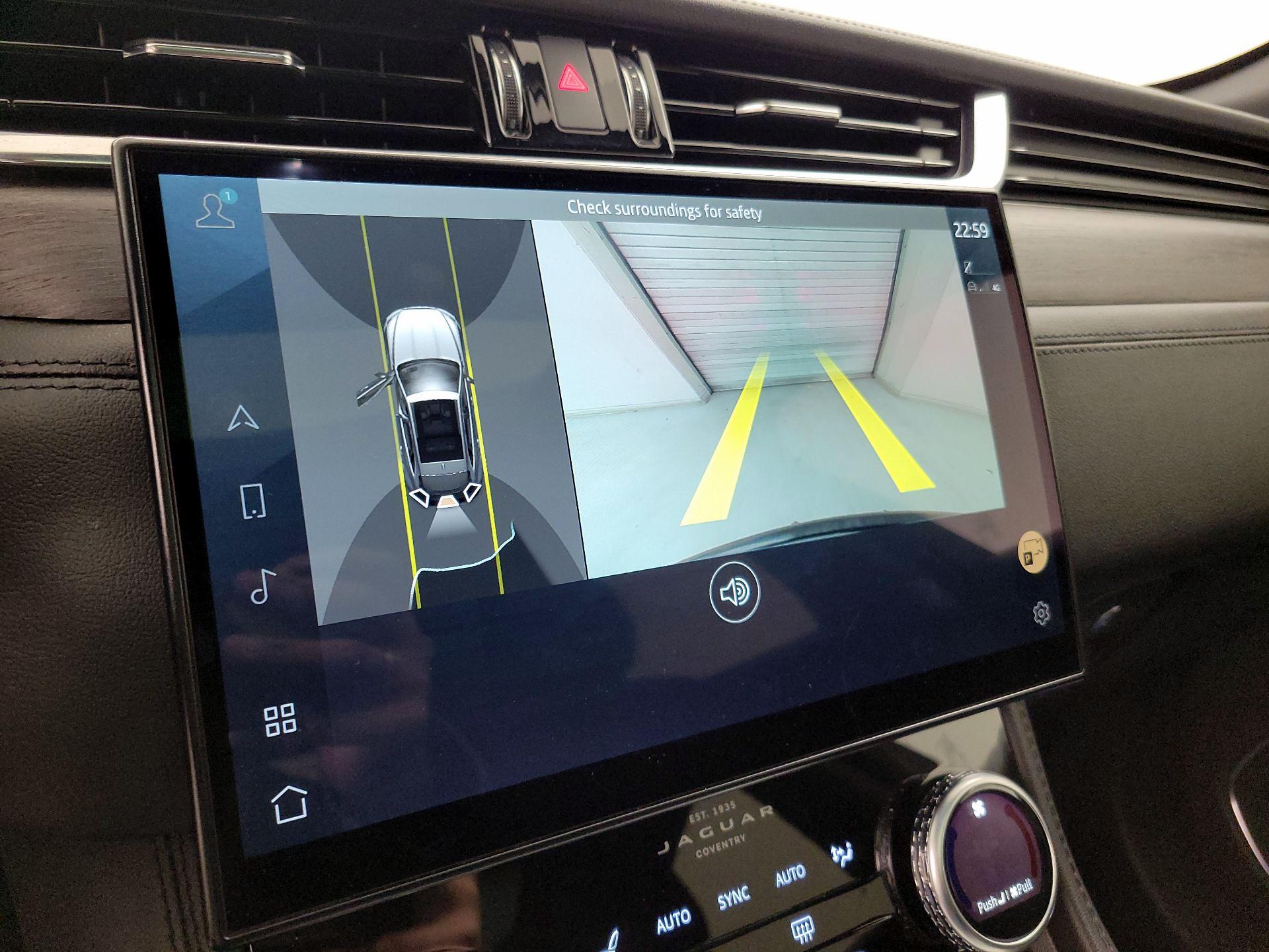 Thumbnail: 2022 Jaguar F-Pace - 15