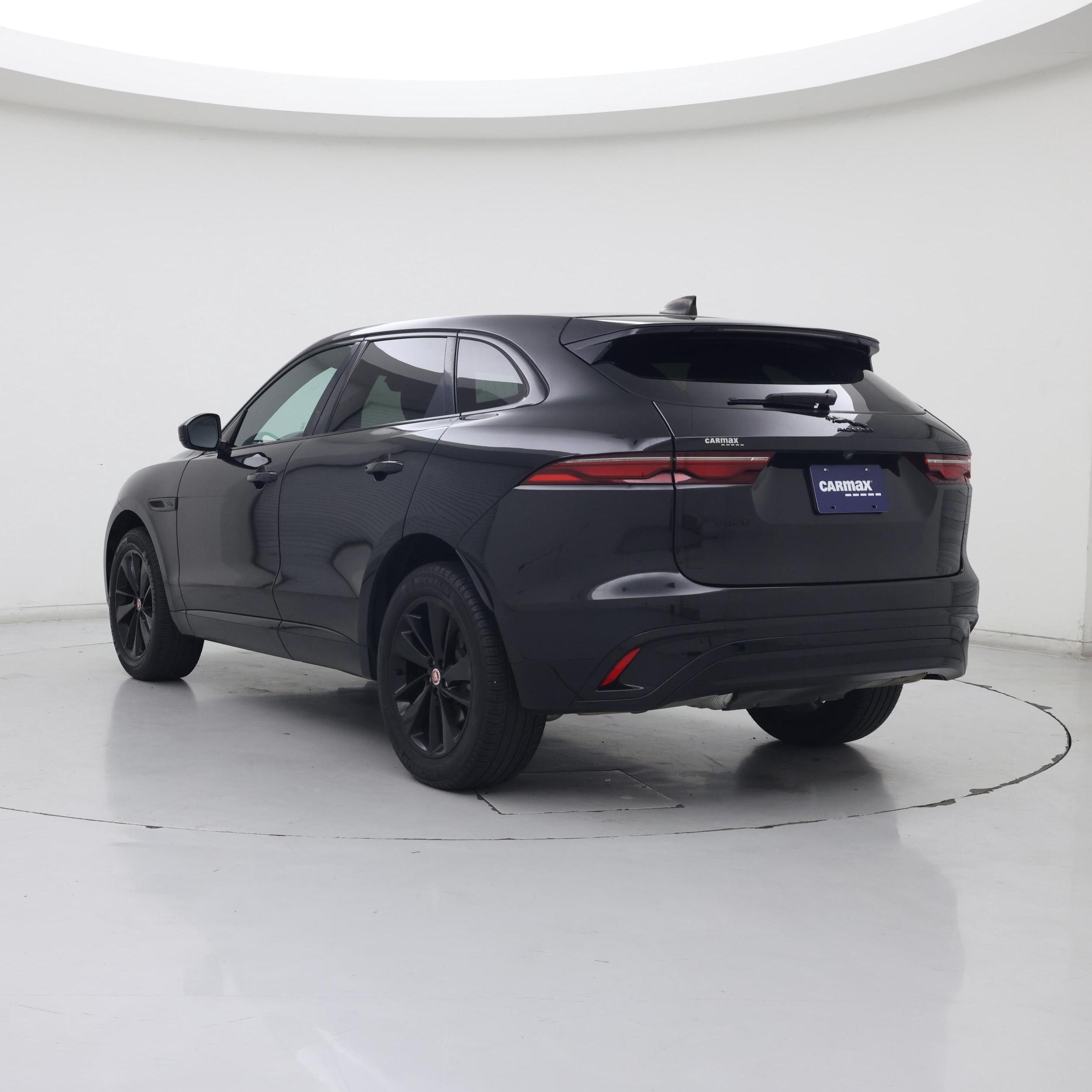 Thumbnail: 2022 Jaguar F-Pace - 2