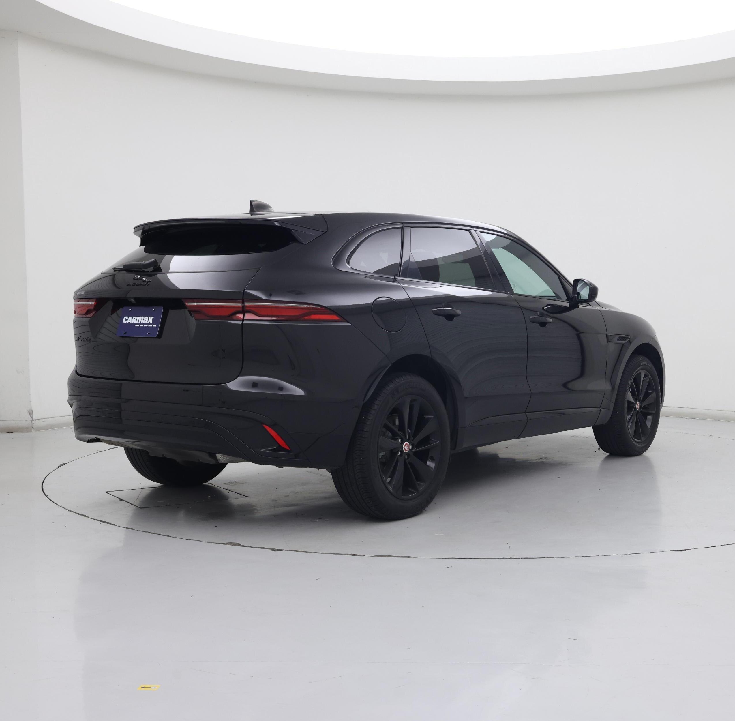 Thumbnail: 2022 Jaguar F-Pace - 8