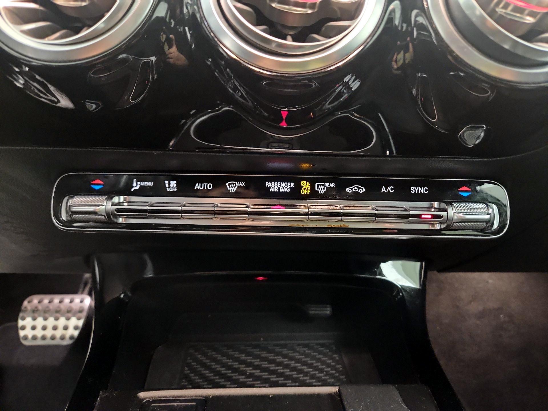 Thumbnail: 2020 Mercedes-Benz A-Class - 14