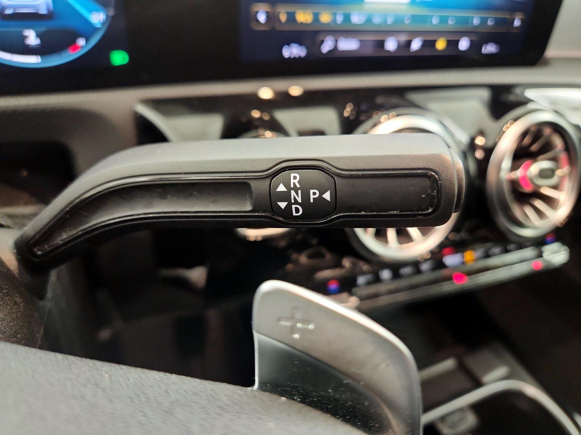 Thumbnail: 2020 Mercedes-Benz A-Class - 15