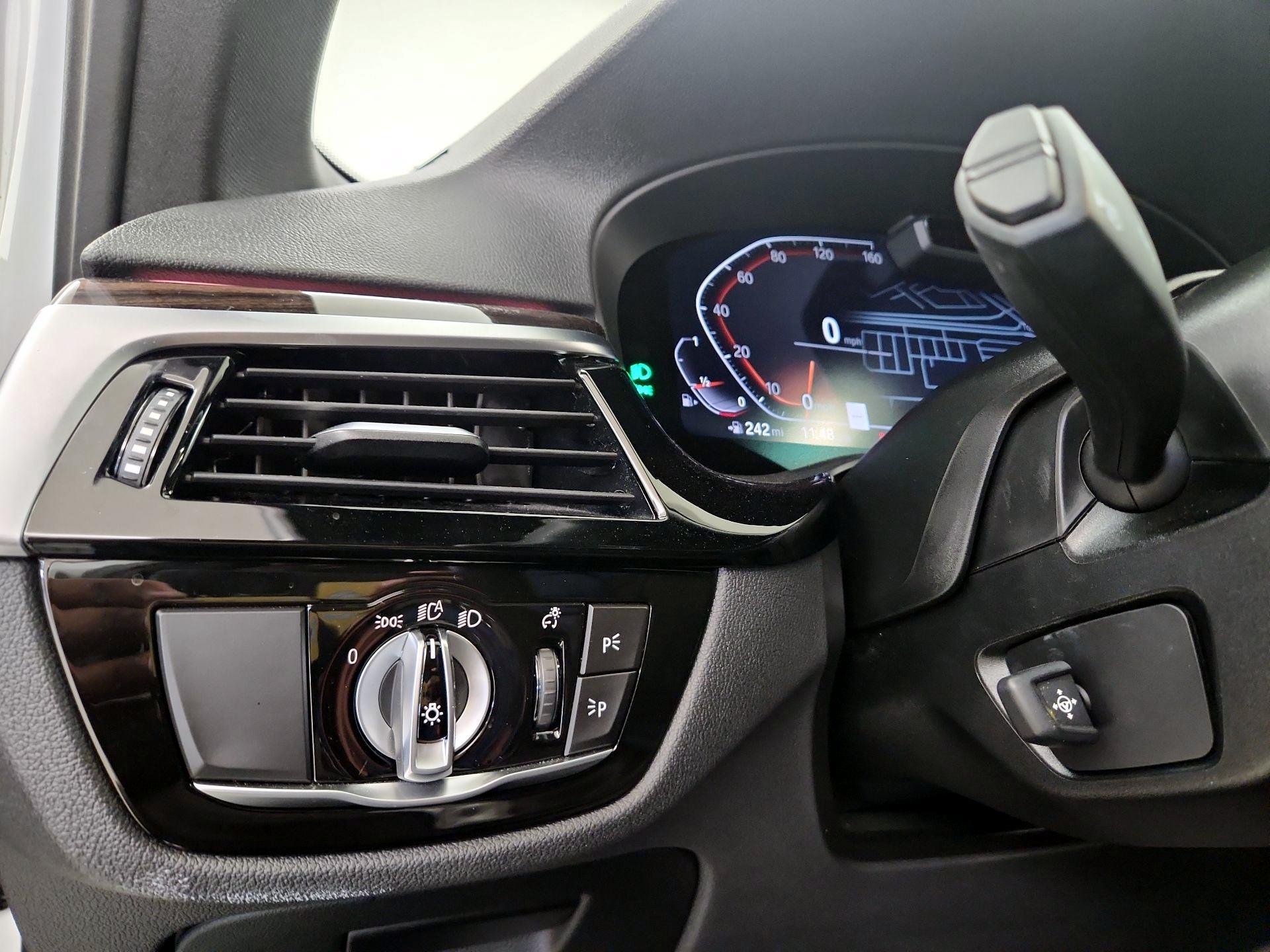 Thumbnail: 2023 BMW 5 Series - 13