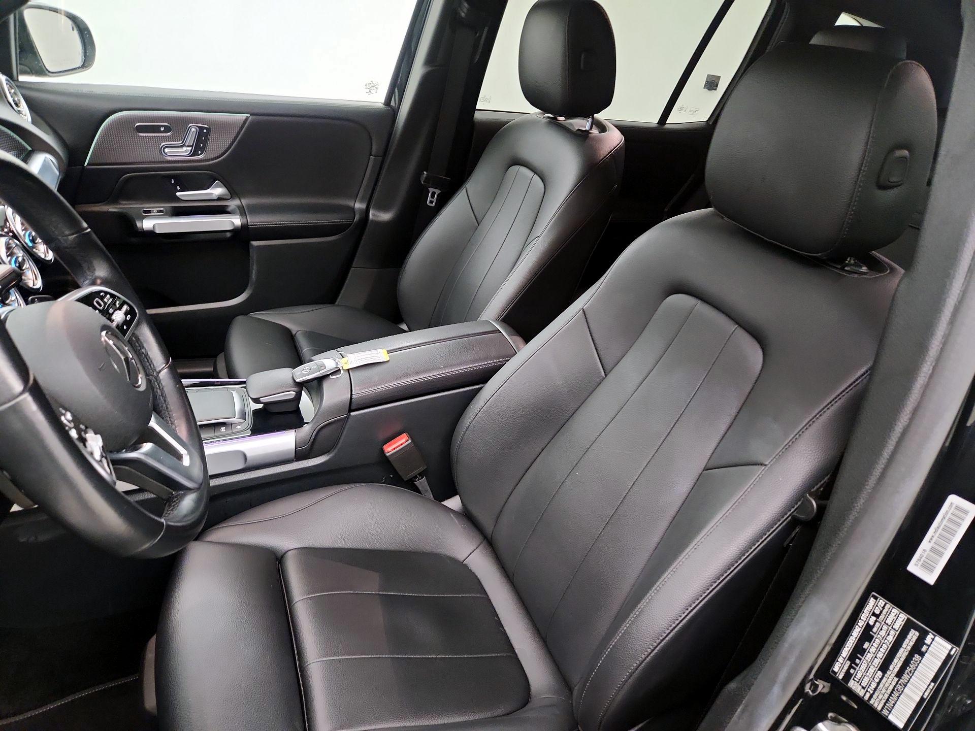 Thumbnail: 2022 Mercedes-Benz GLB - 11