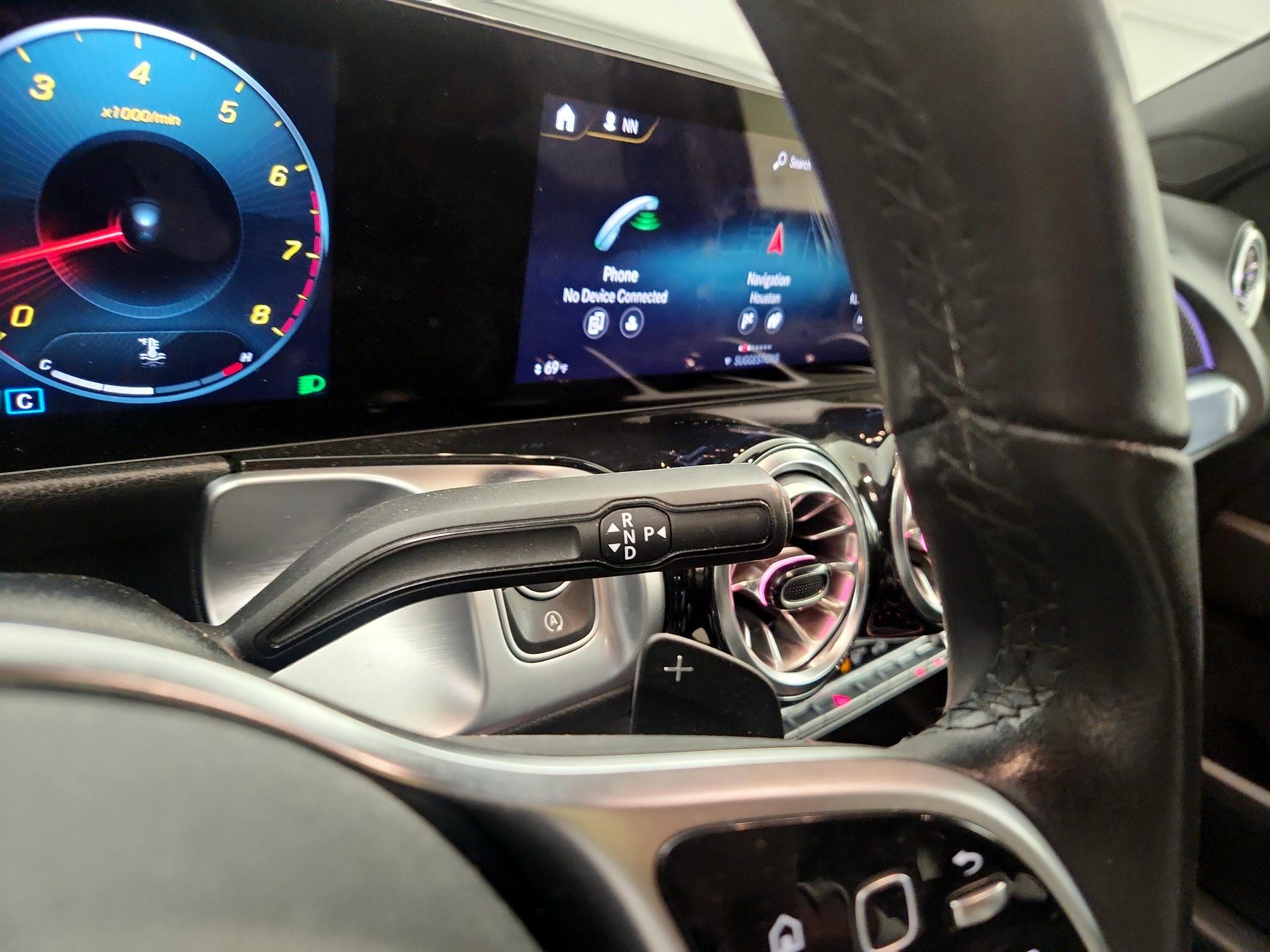 Thumbnail: 2022 Mercedes-Benz GLB - 18