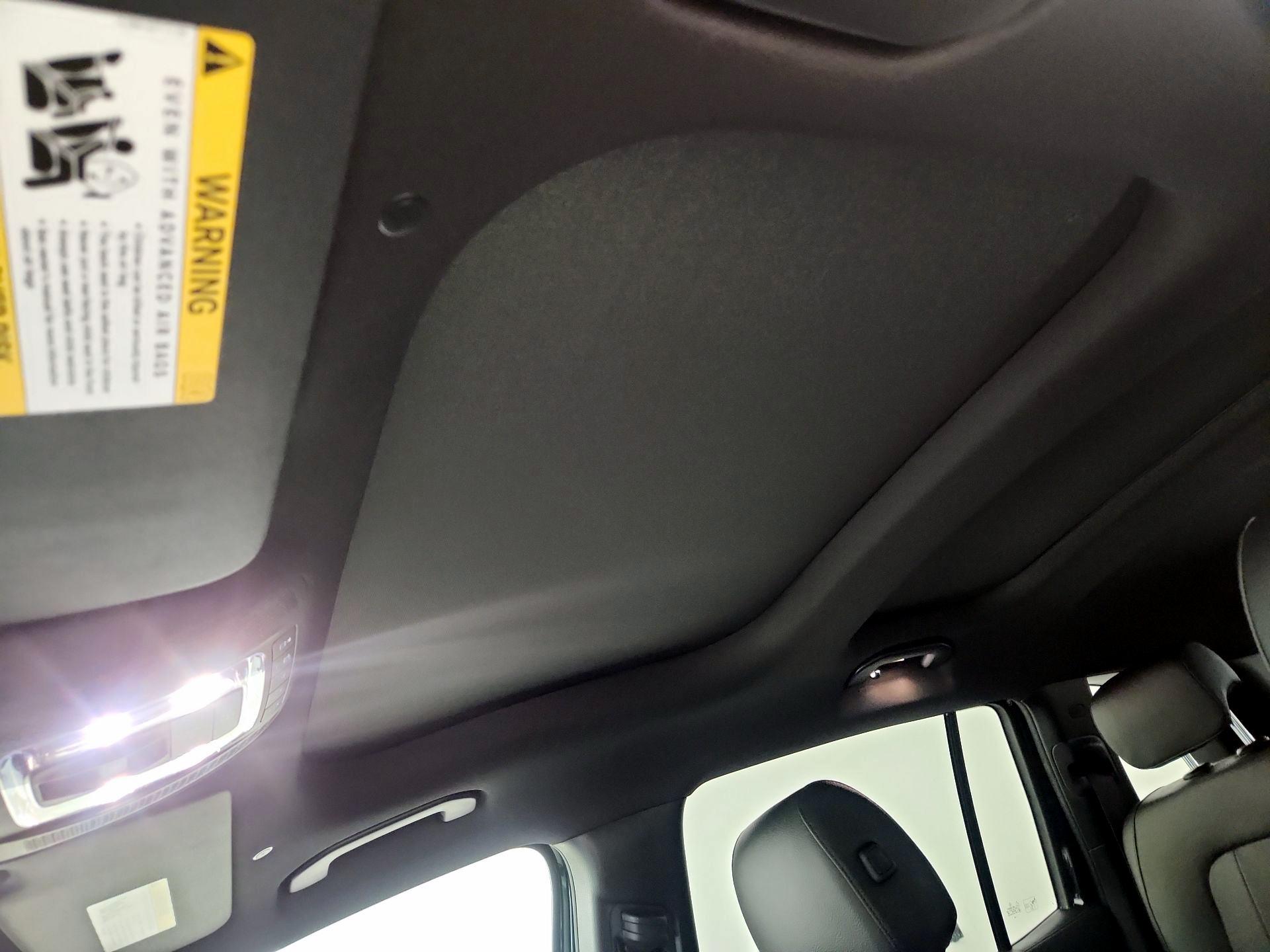 Thumbnail: 2022 Mercedes-Benz GLB - 20