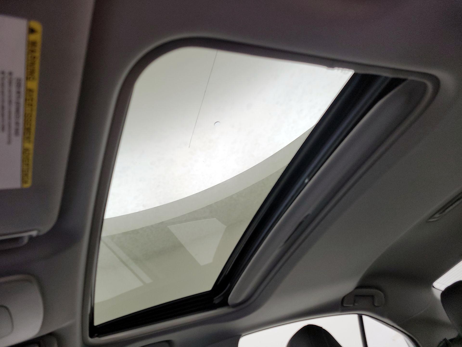 Thumbnail: 2023 Toyota Camry - 19