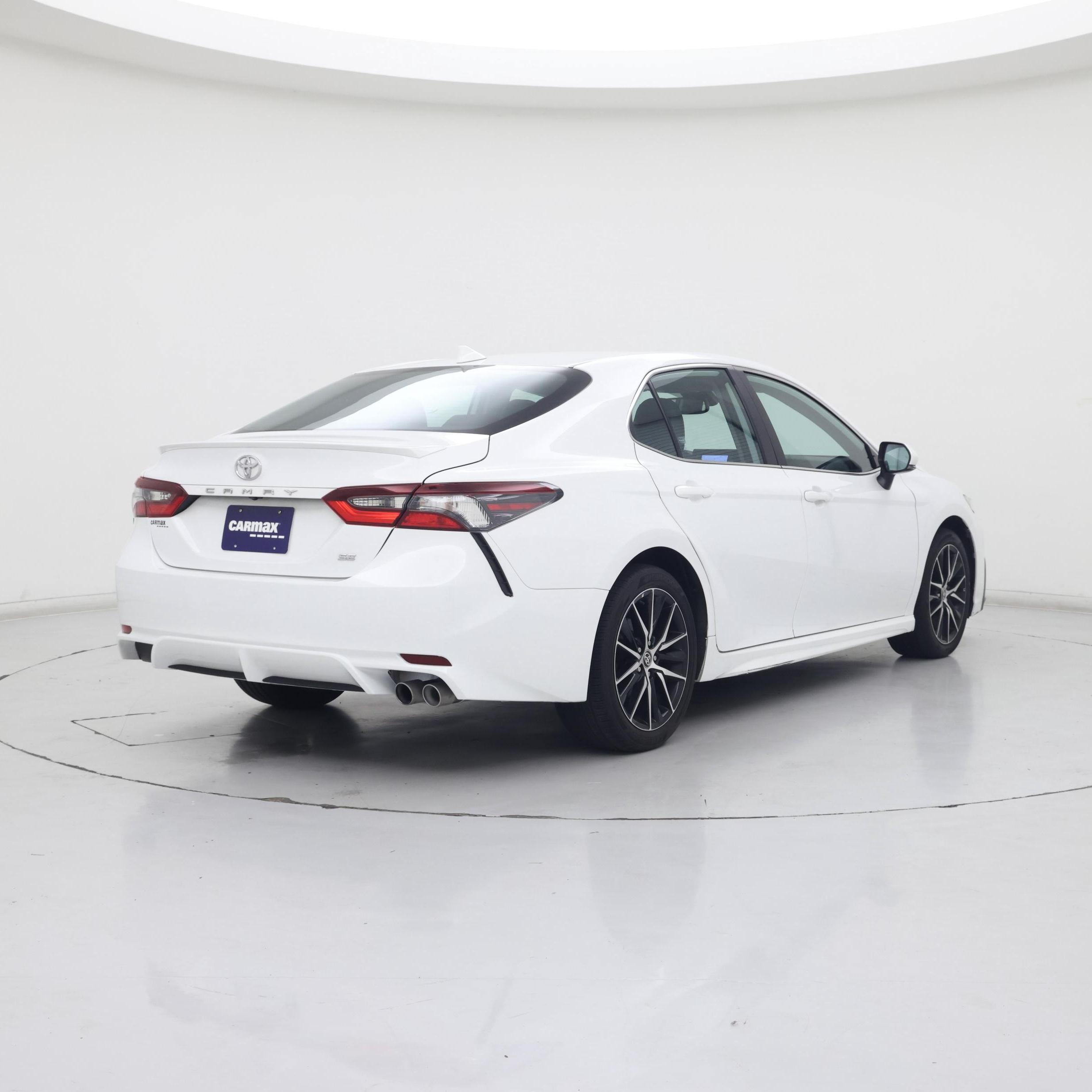 Thumbnail: 2023 Toyota Camry - 8