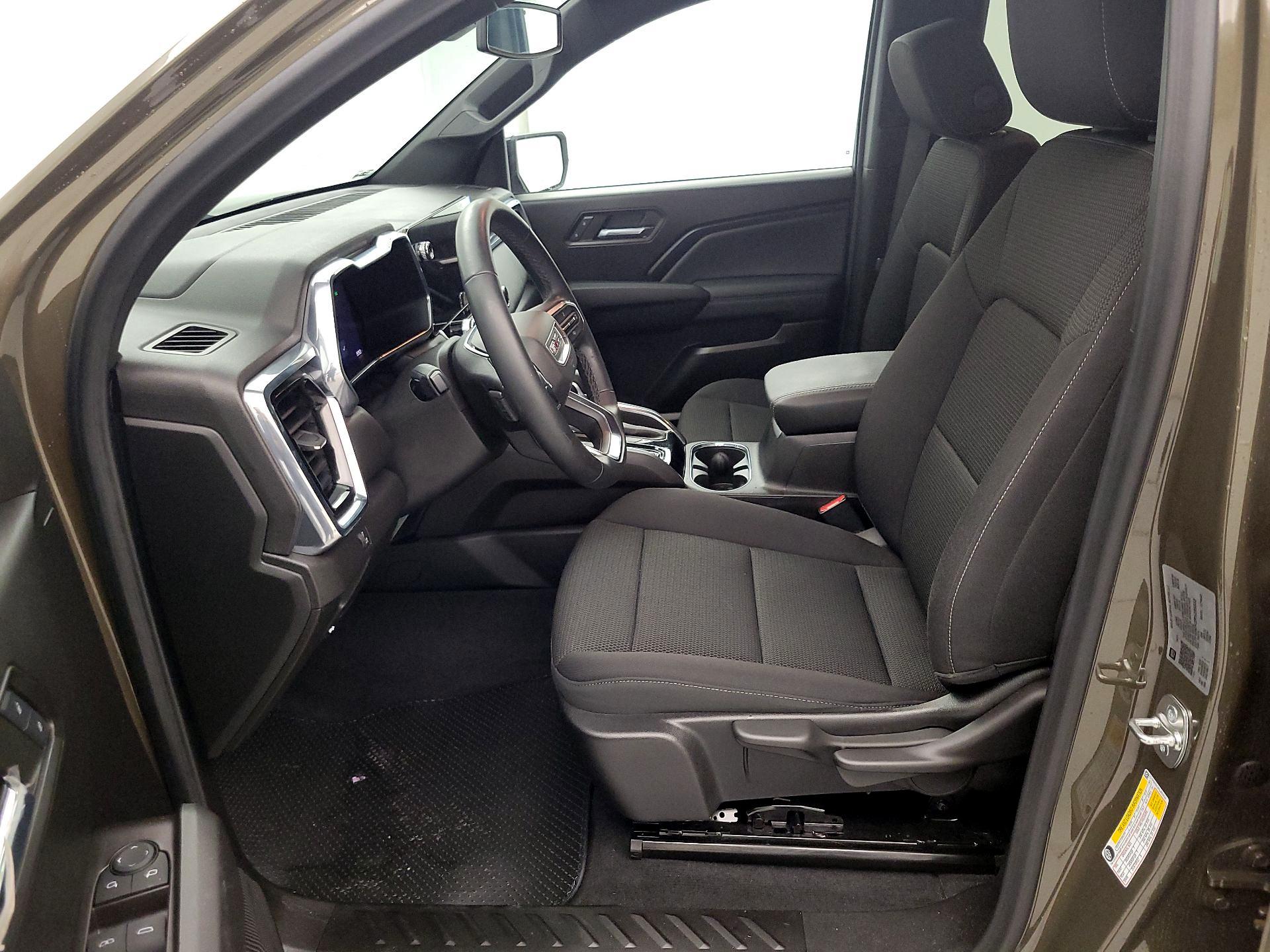 Thumbnail: 2024 GMC Canyon - 11