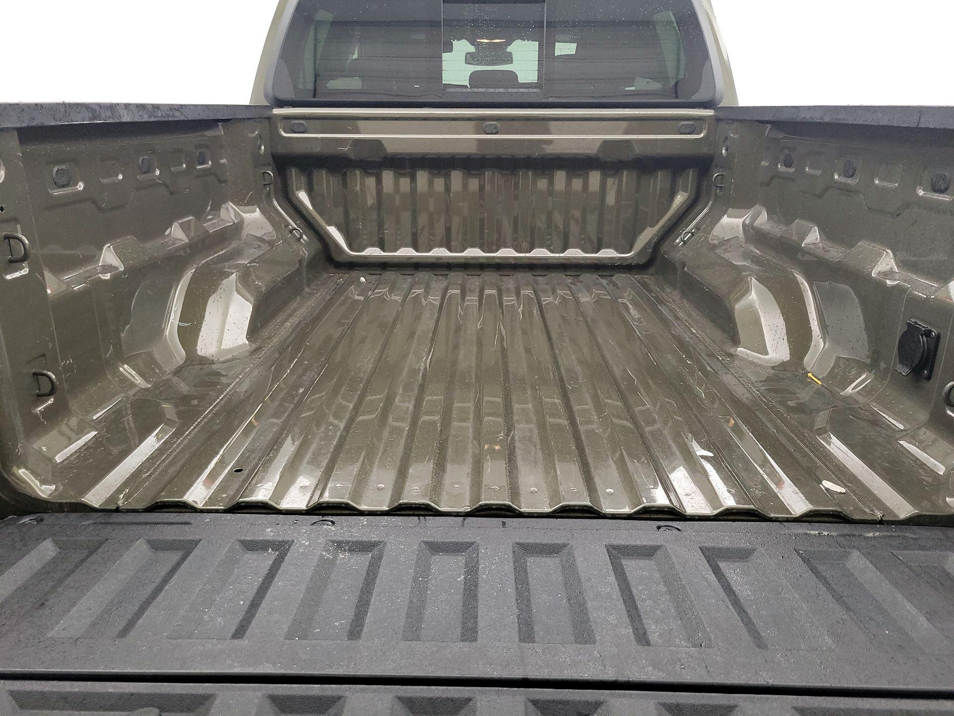 Thumbnail: 2024 GMC Canyon - 19