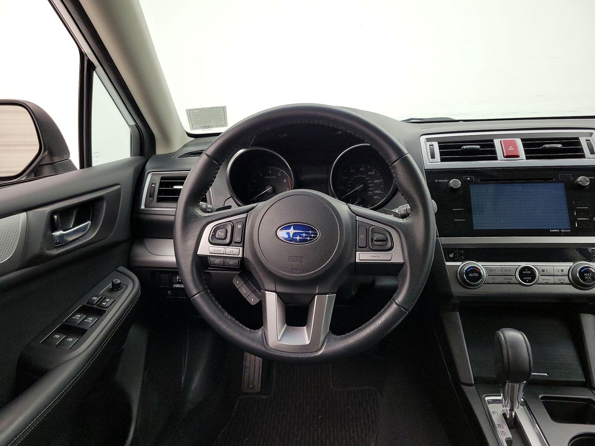 Thumbnail: 2017 Subaru Outback - 10