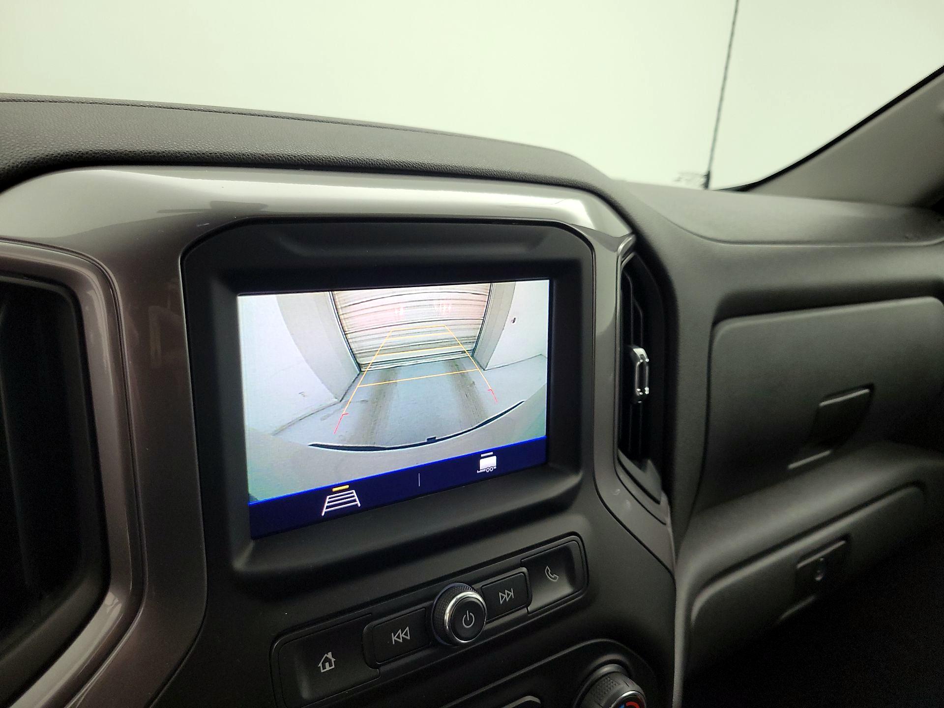 Thumbnail: 2020 Chevrolet Silverado 1500 - 14