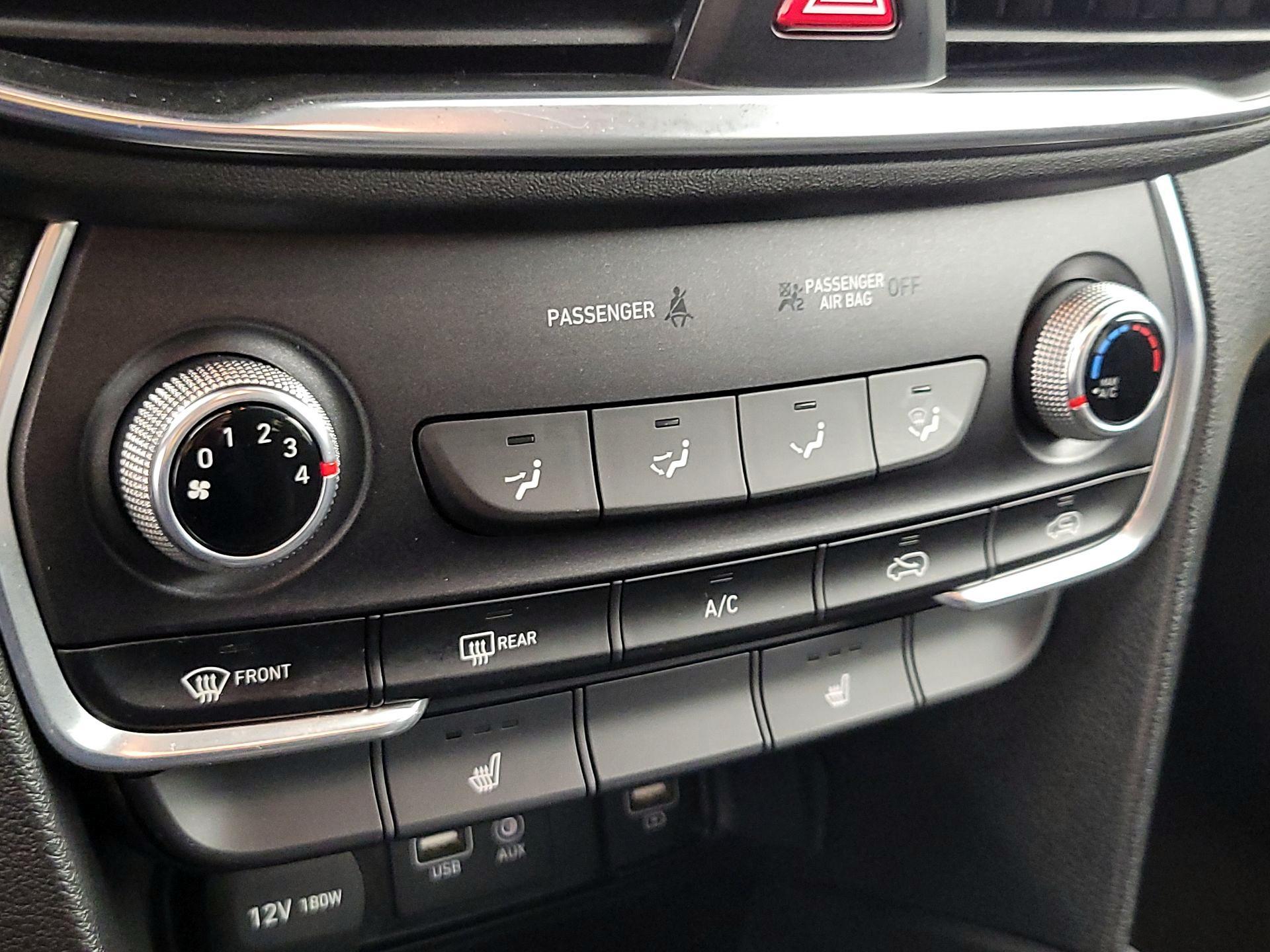 Thumbnail: 2020 Hyundai Santa Fe - 16