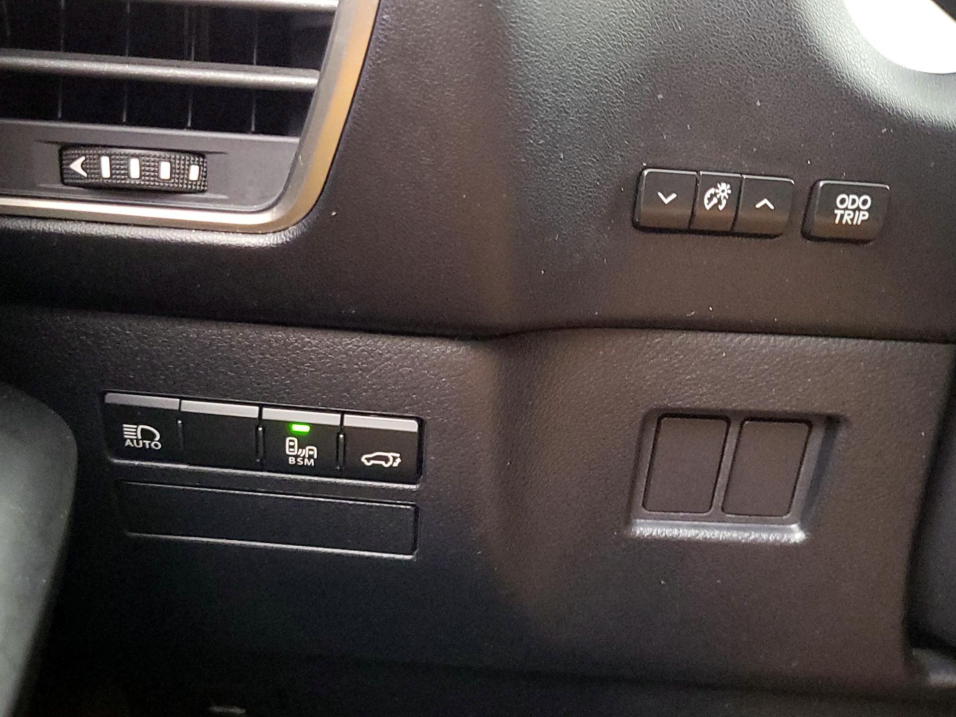 Thumbnail: 2021 Lexus NX - 13