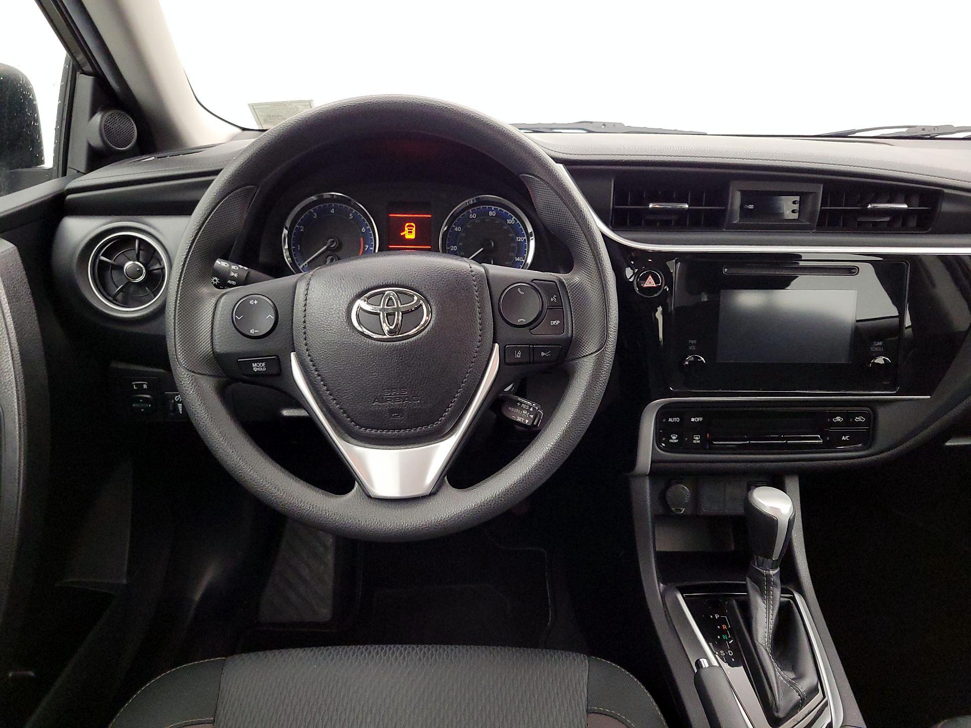 Thumbnail: 2019 Toyota Corolla - 10