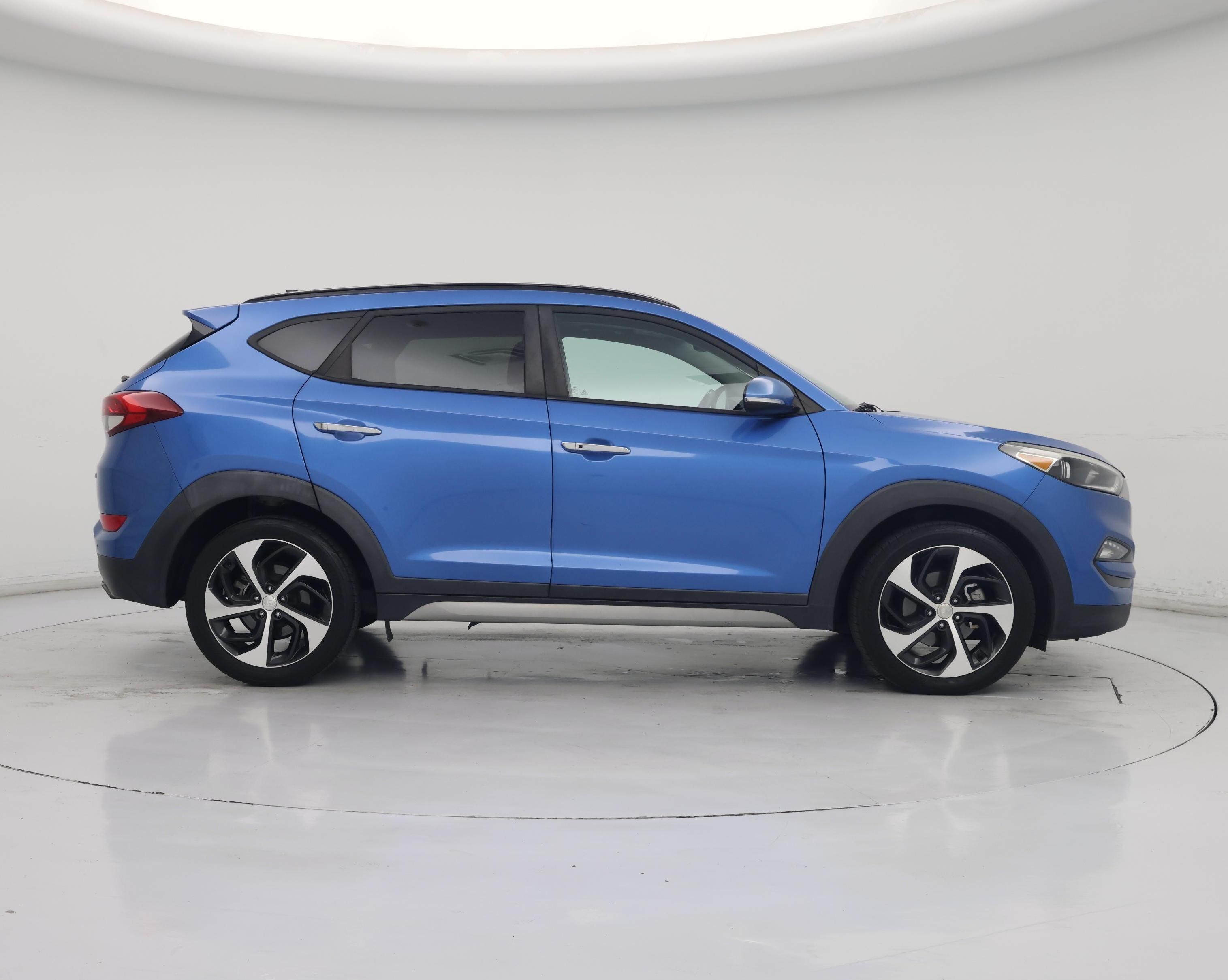 Thumbnail: 2017 Hyundai Tucson - 7