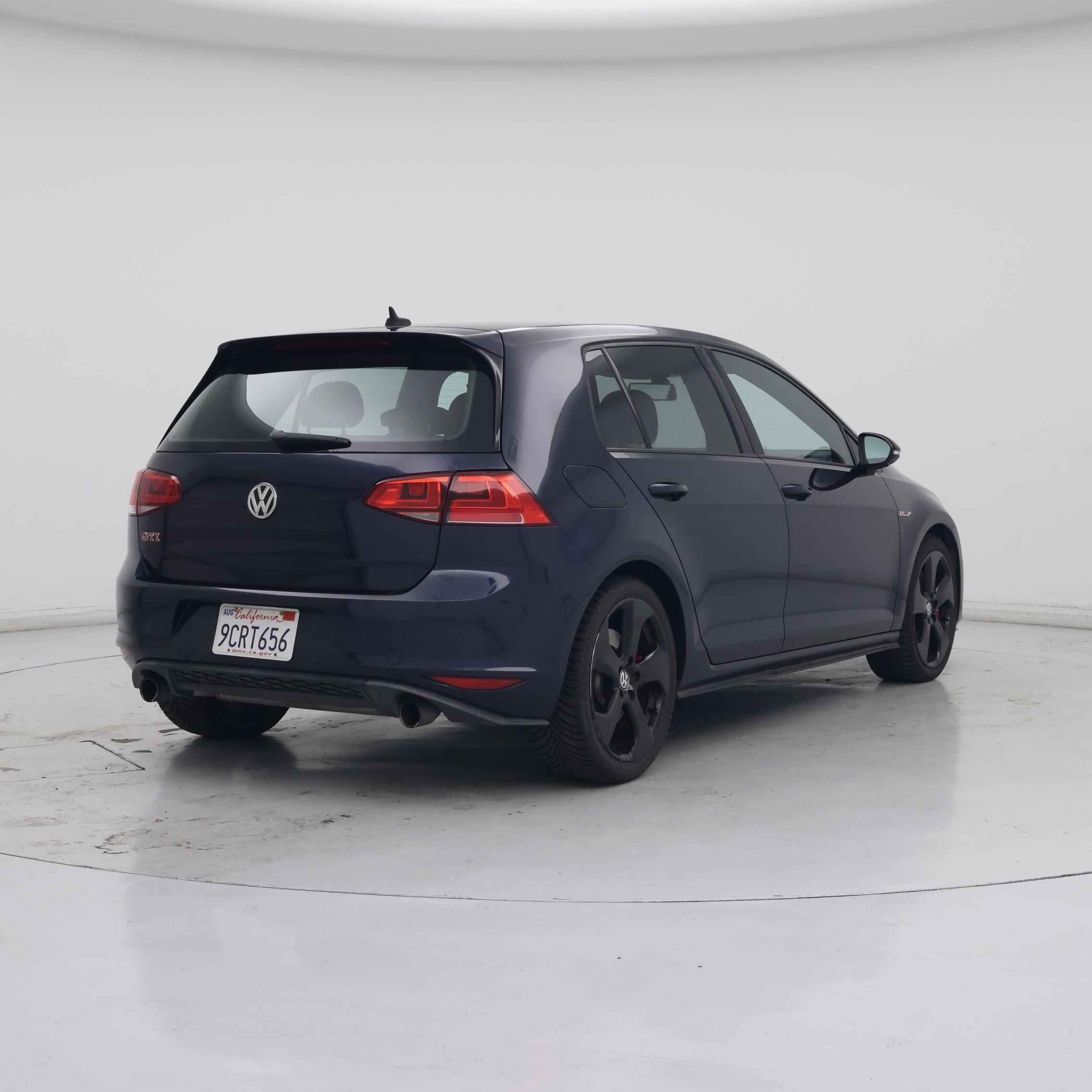 Thumbnail: 2016 Volkswagen Golf - 8