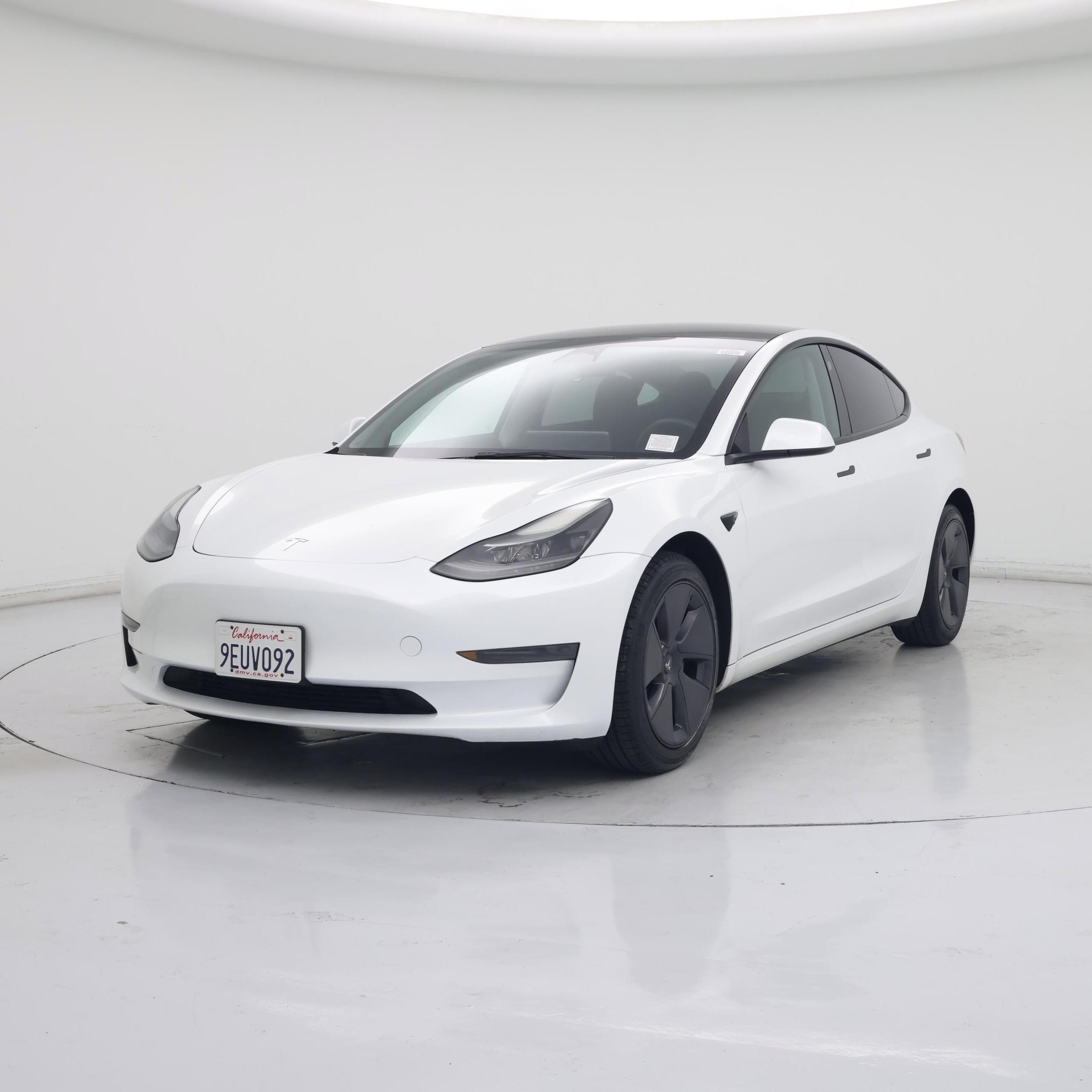 Thumbnail: 2023 Tesla Model 3 - 4