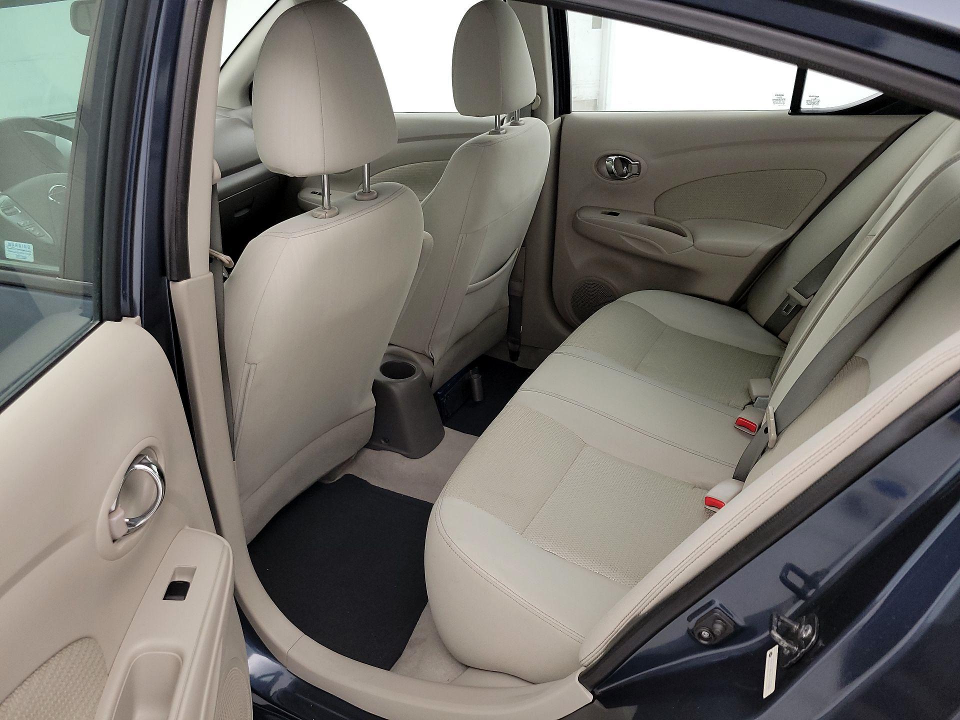 Thumbnail: 2015 Nissan Versa - 18