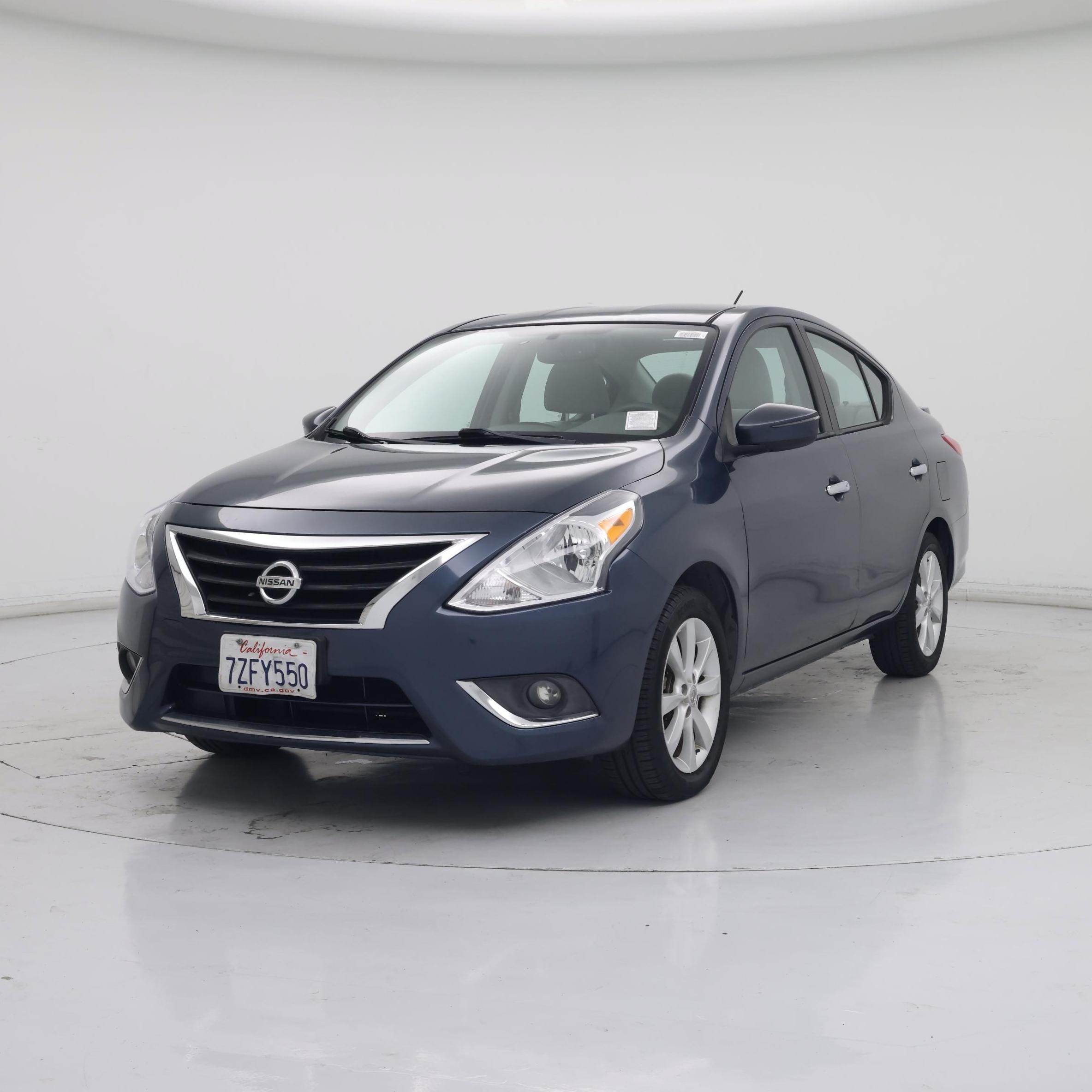 Thumbnail: 2015 Nissan Versa - 4