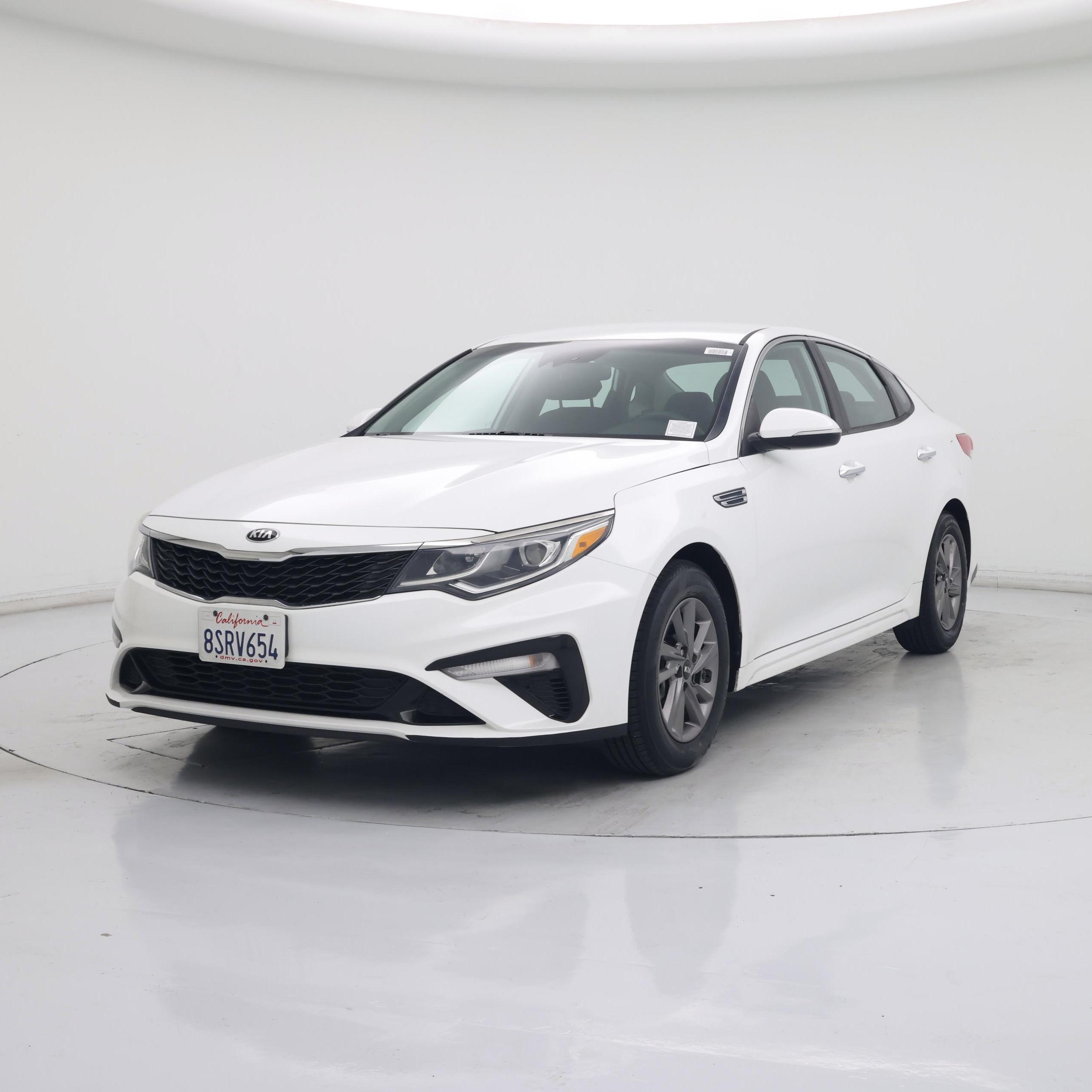 Thumbnail: 2020 Kia Optima - 4