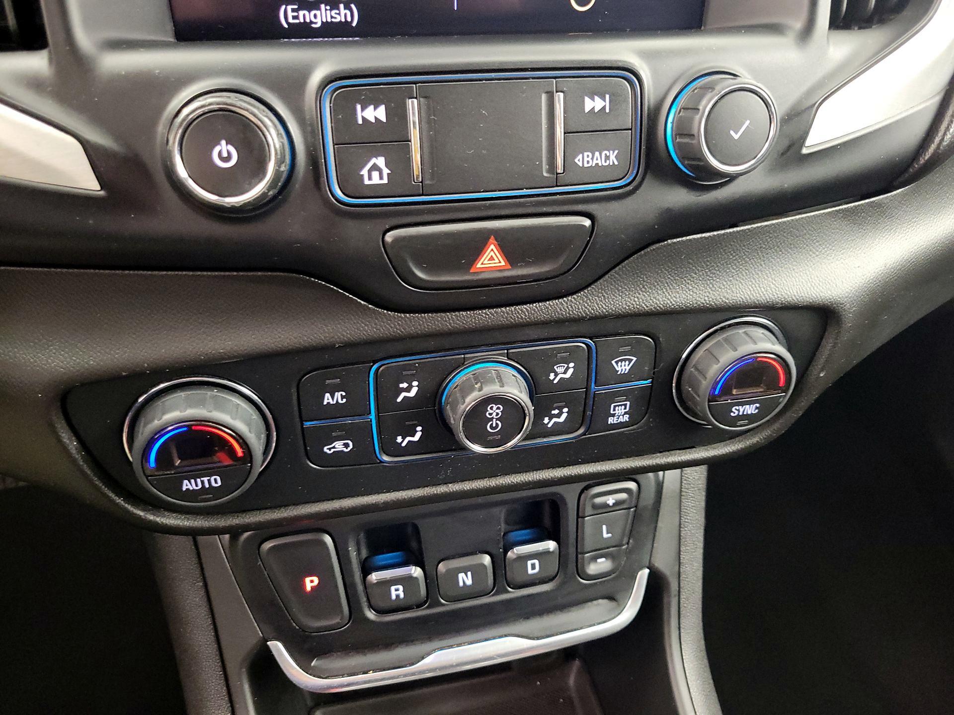 Thumbnail: 2020 GMC Terrain - 17