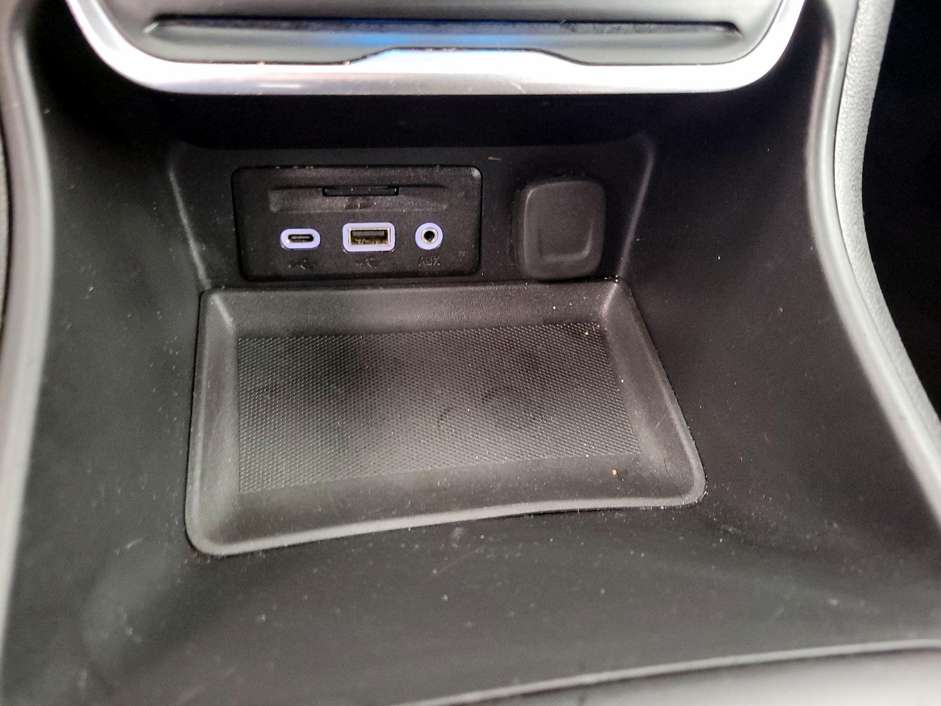 Thumbnail: 2020 GMC Terrain - 19