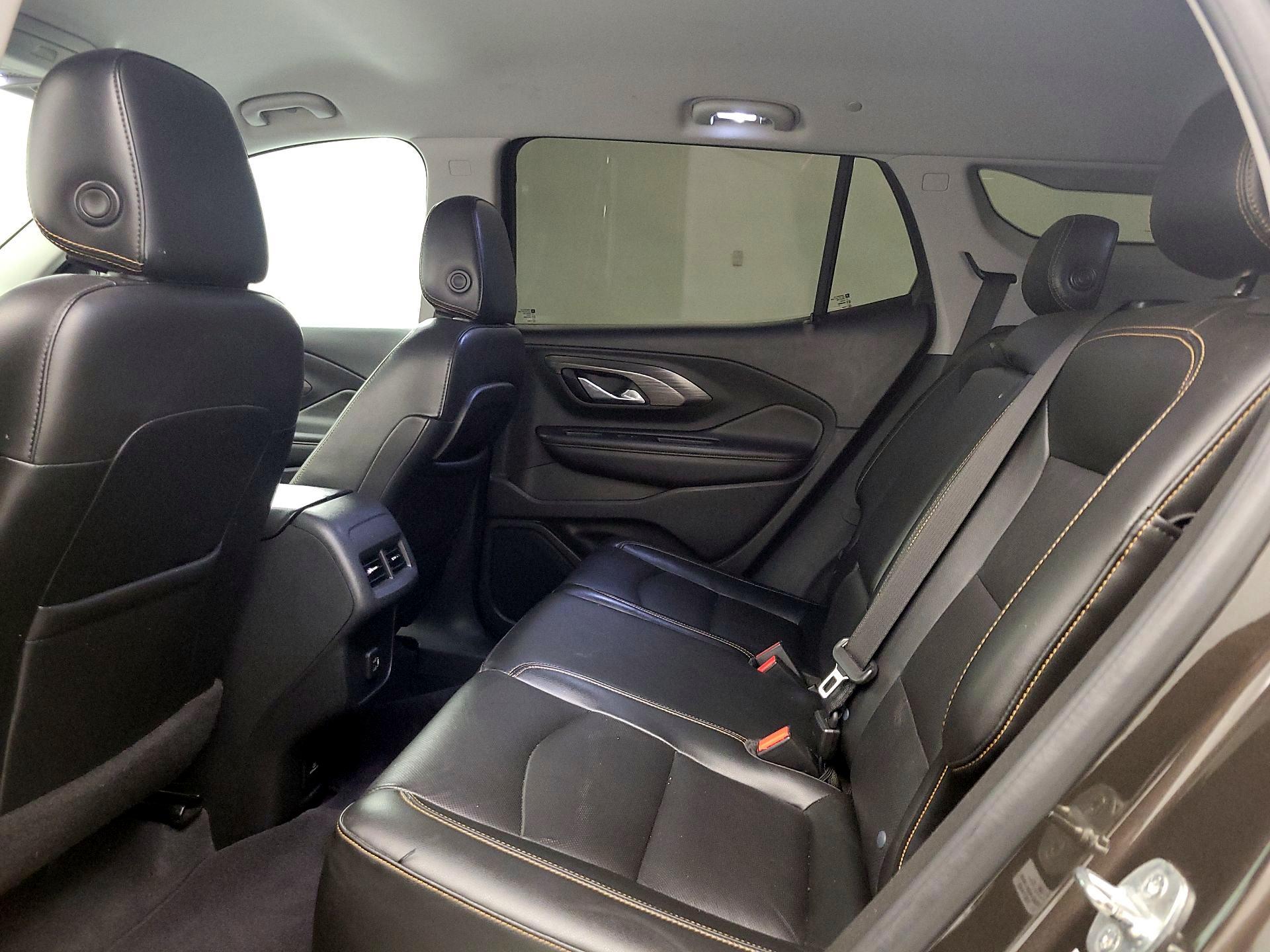 Thumbnail: 2020 GMC Terrain - 20