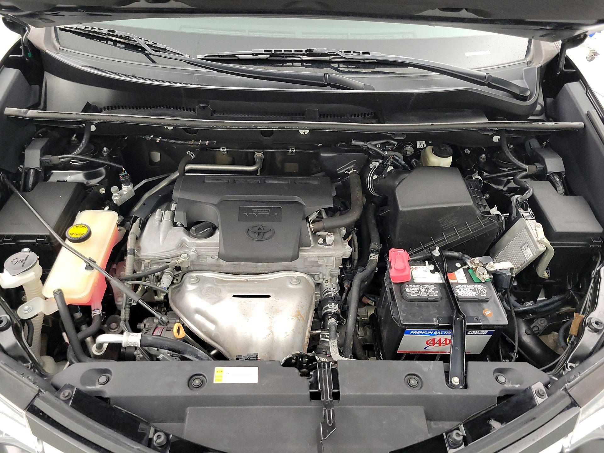 Thumbnail: 2017 Toyota RAV4 - 20