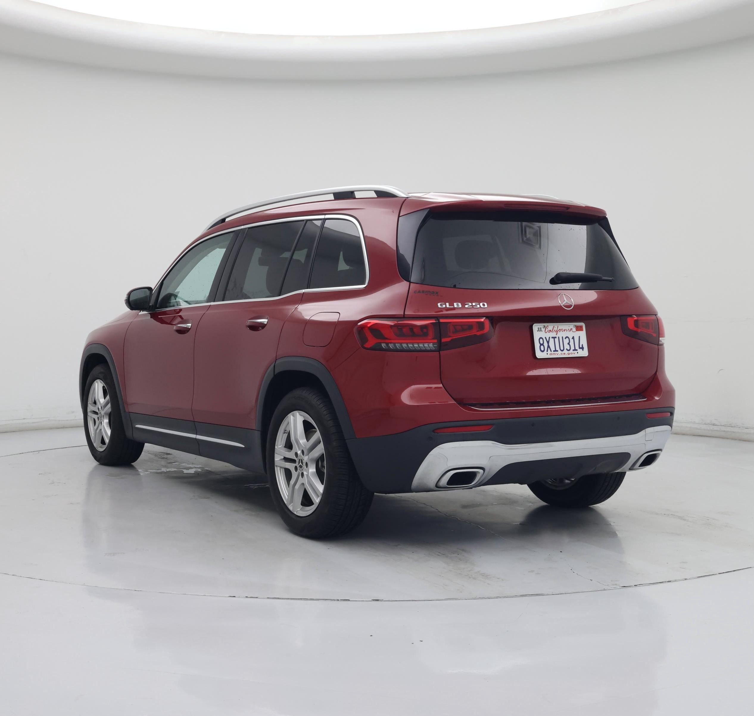 Thumbnail: 2021 Mercedes-Benz GLB - 2