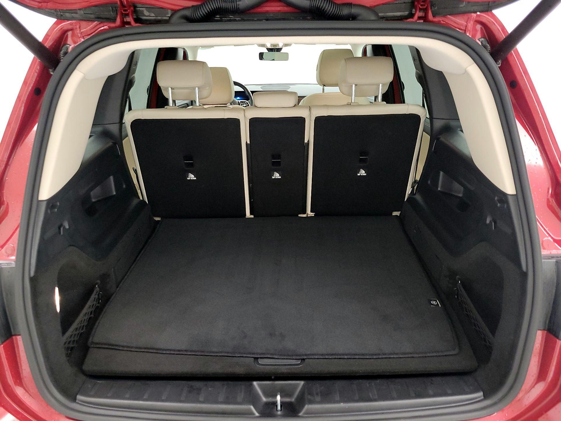 Thumbnail: 2021 Mercedes-Benz GLB - 19