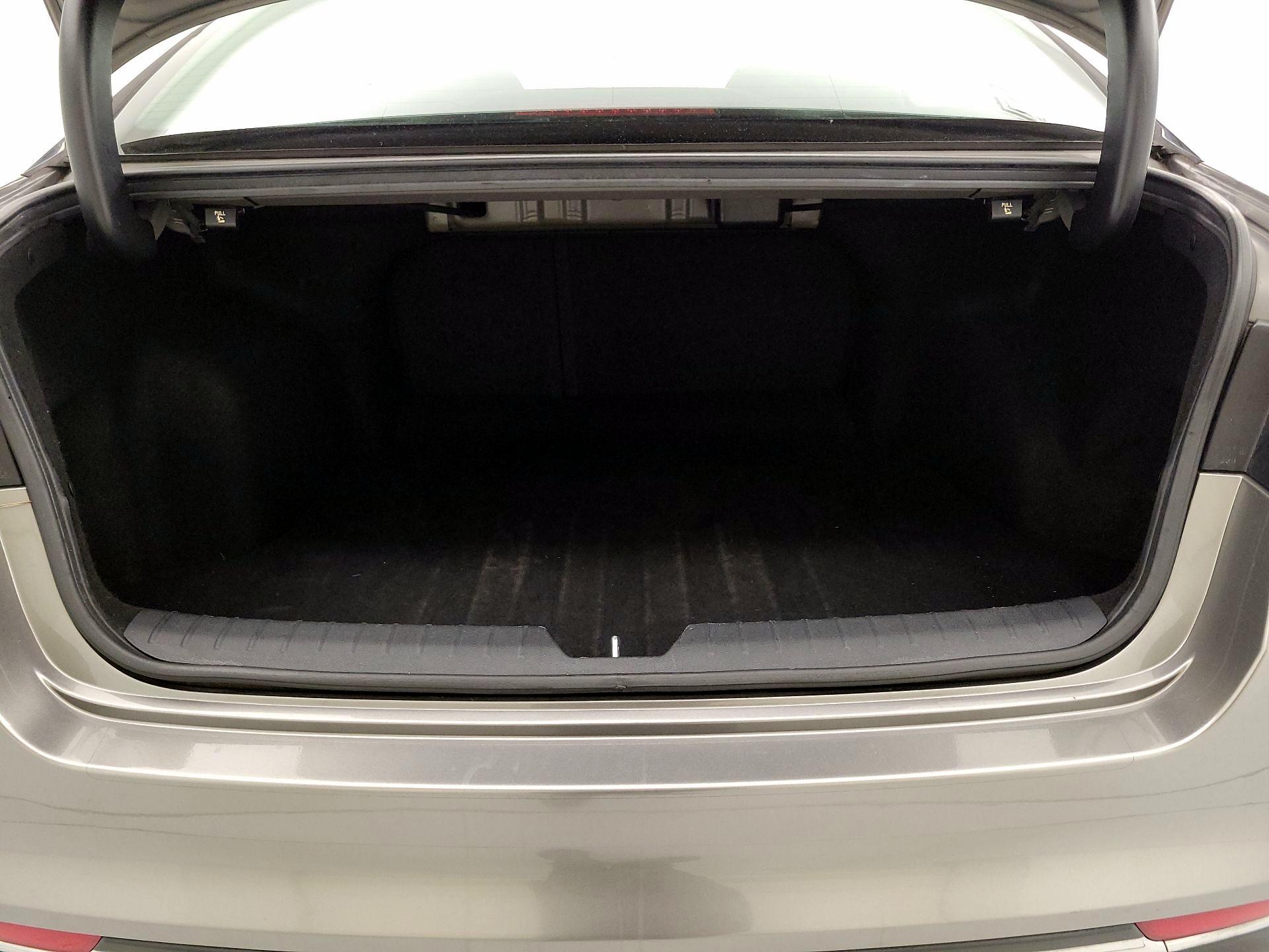 Thumbnail: 2016 Kia Optima - 20