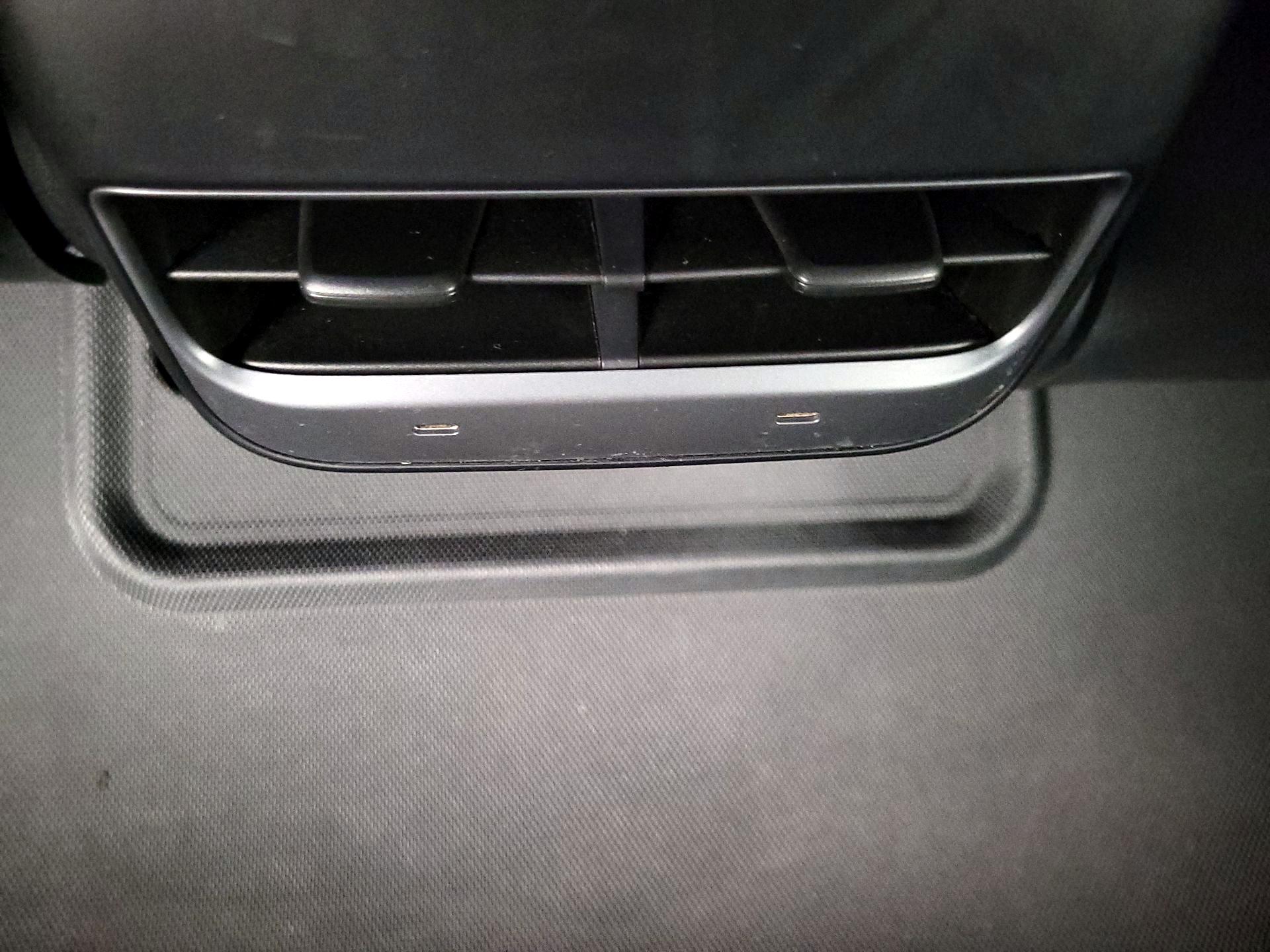 Thumbnail: 2023 Tesla Model 3 - 18