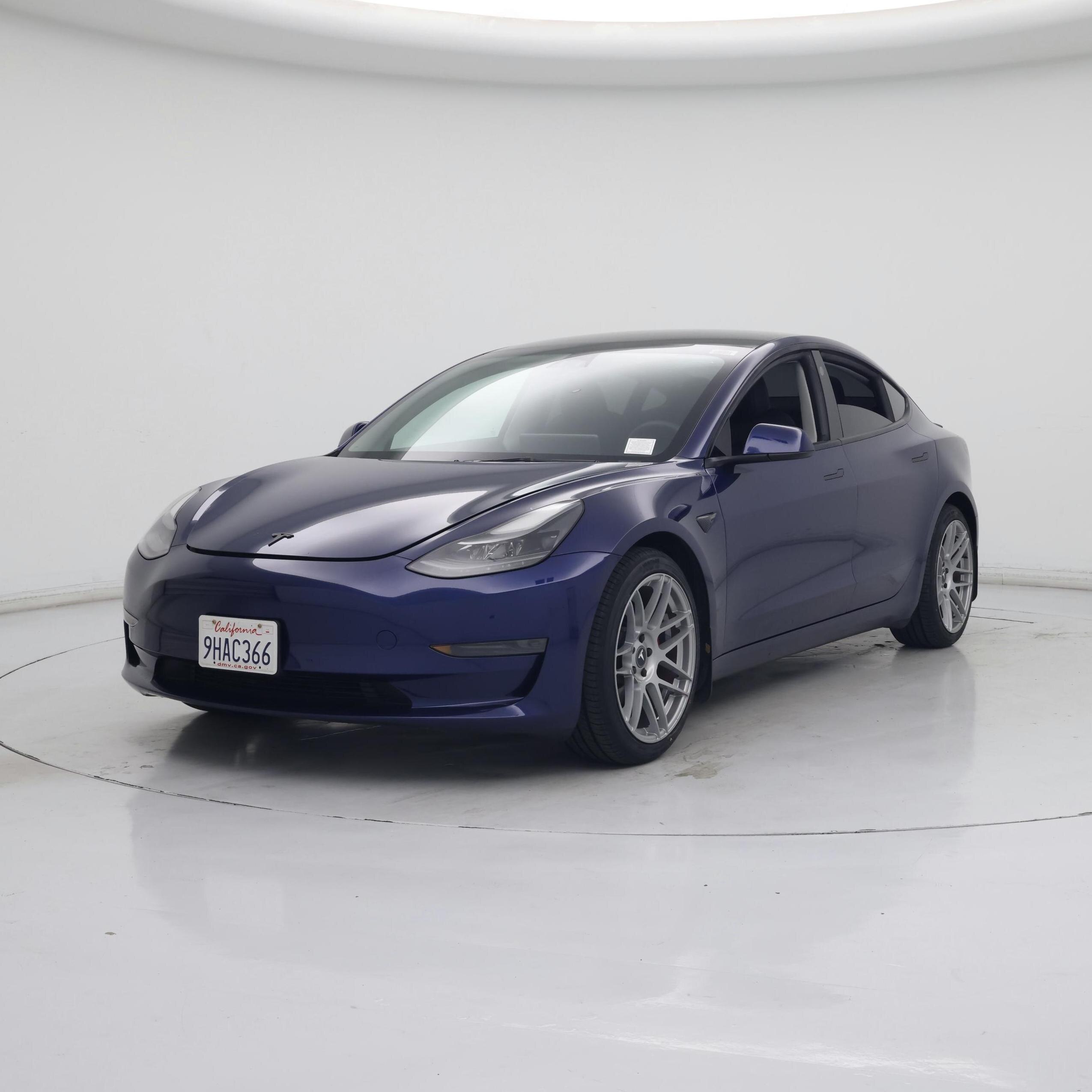 Thumbnail: 2023 Tesla Model 3 - 4