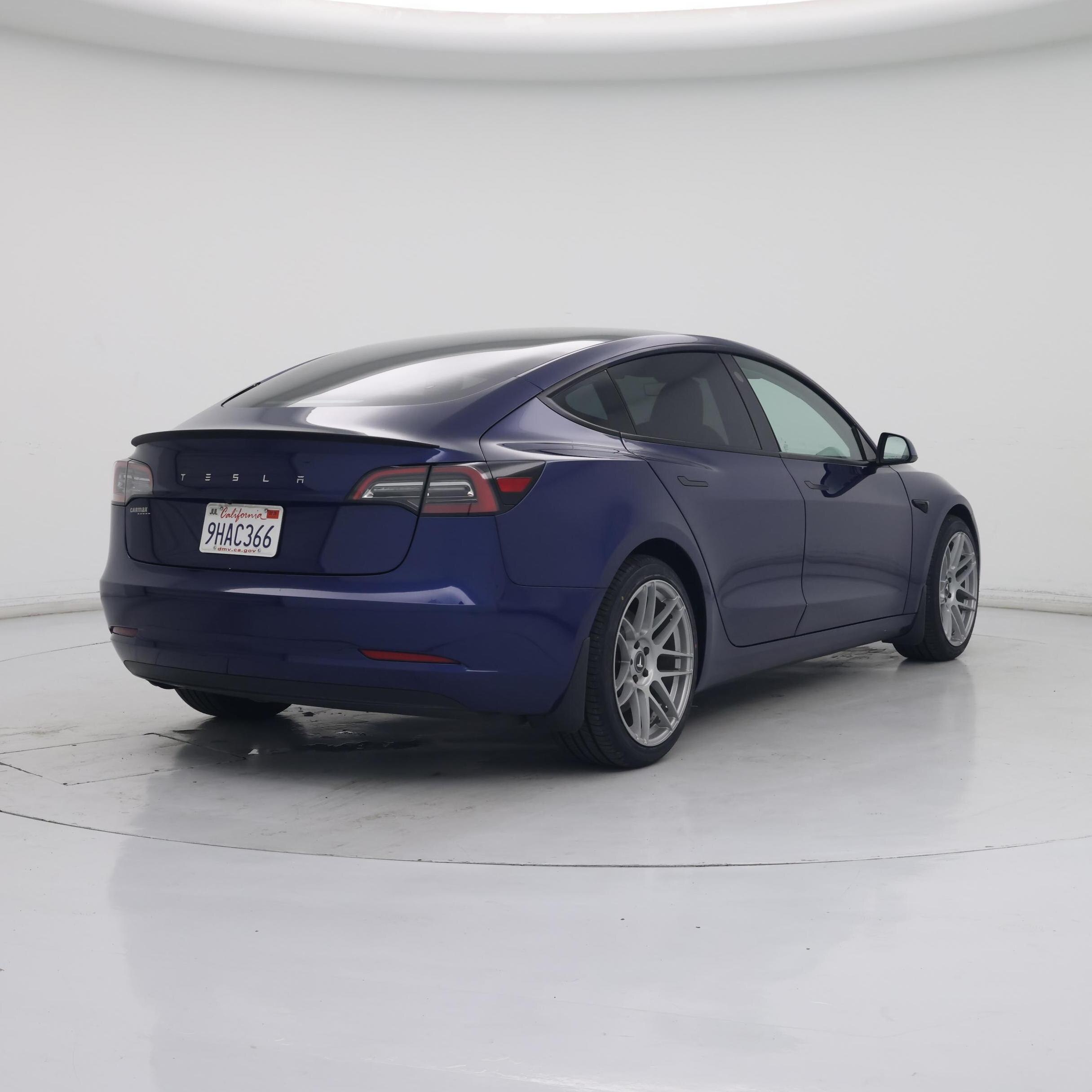 Thumbnail: 2023 Tesla Model 3 - 8