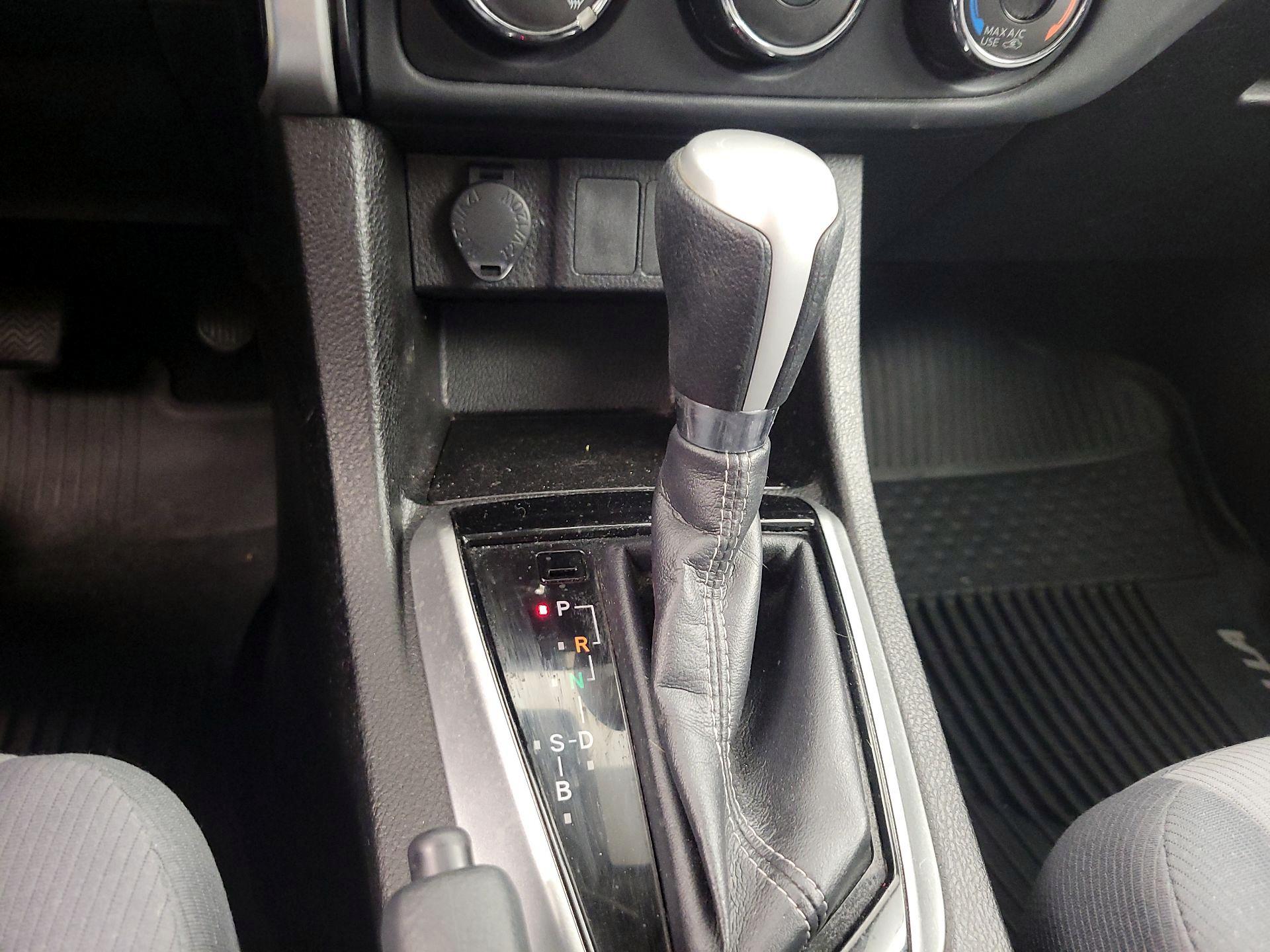 Thumbnail: 2017 Toyota Corolla - 17