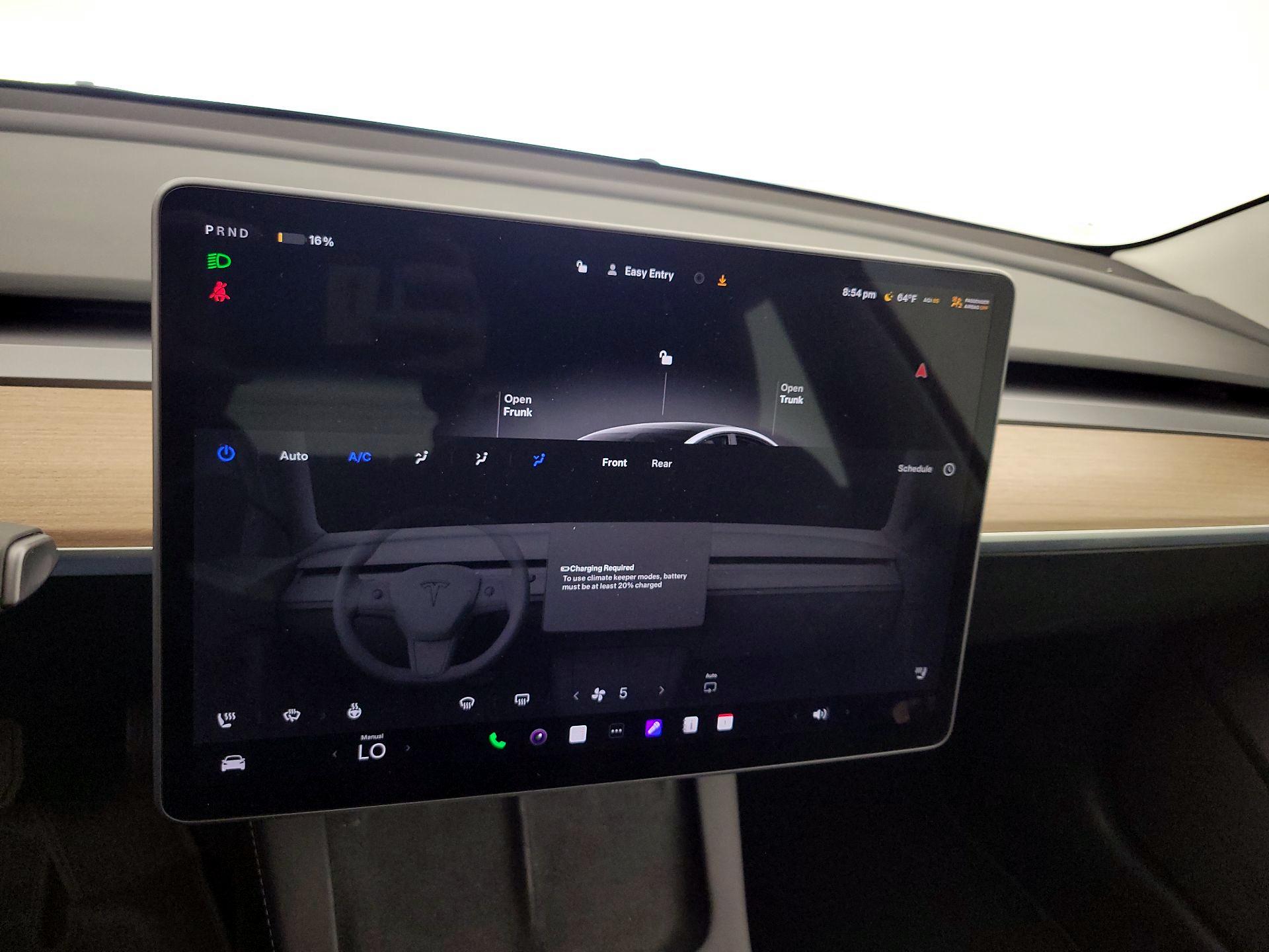 Thumbnail: 2022 Tesla Model 3 - 16