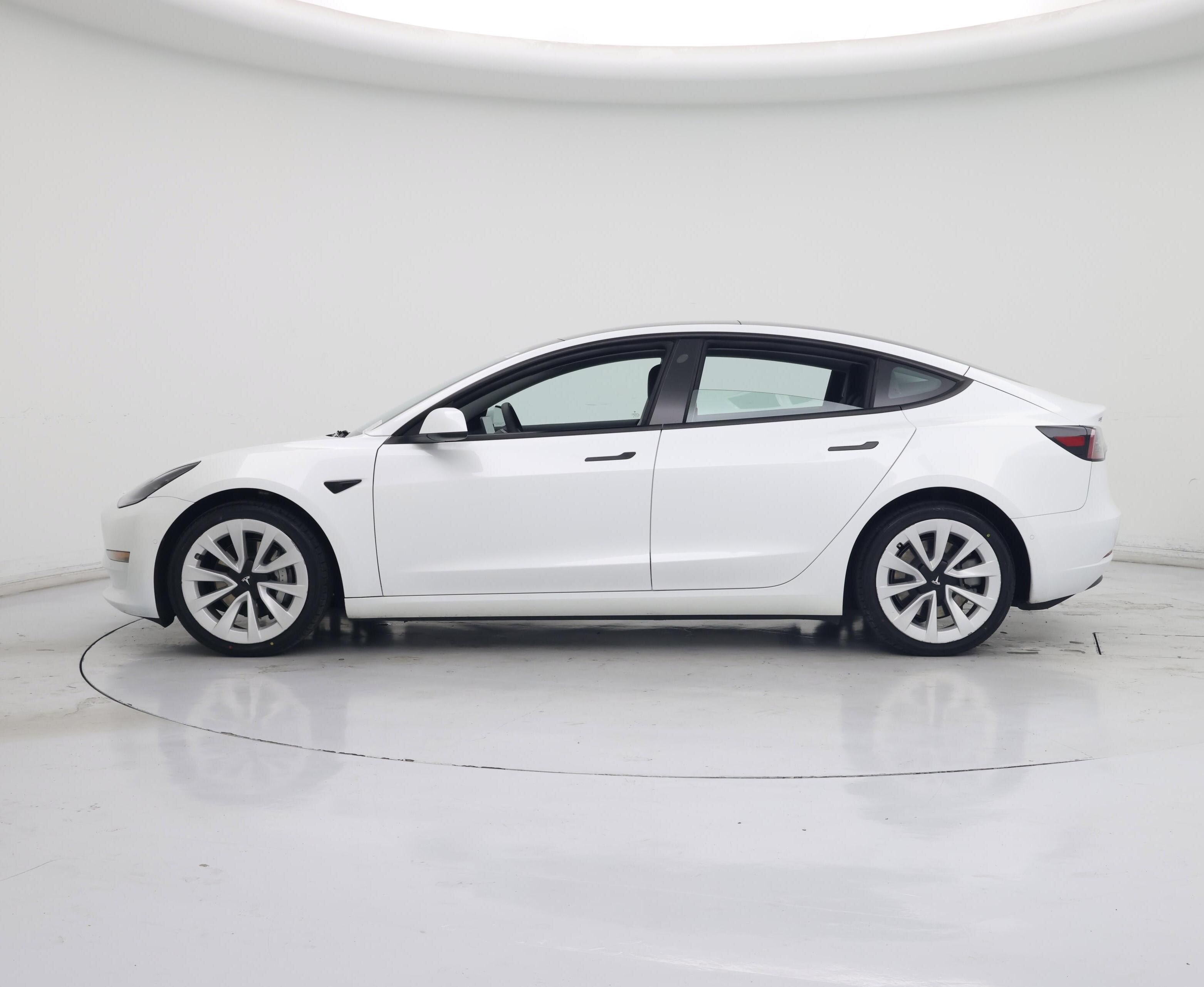 Thumbnail: 2022 Tesla Model 3 - 3