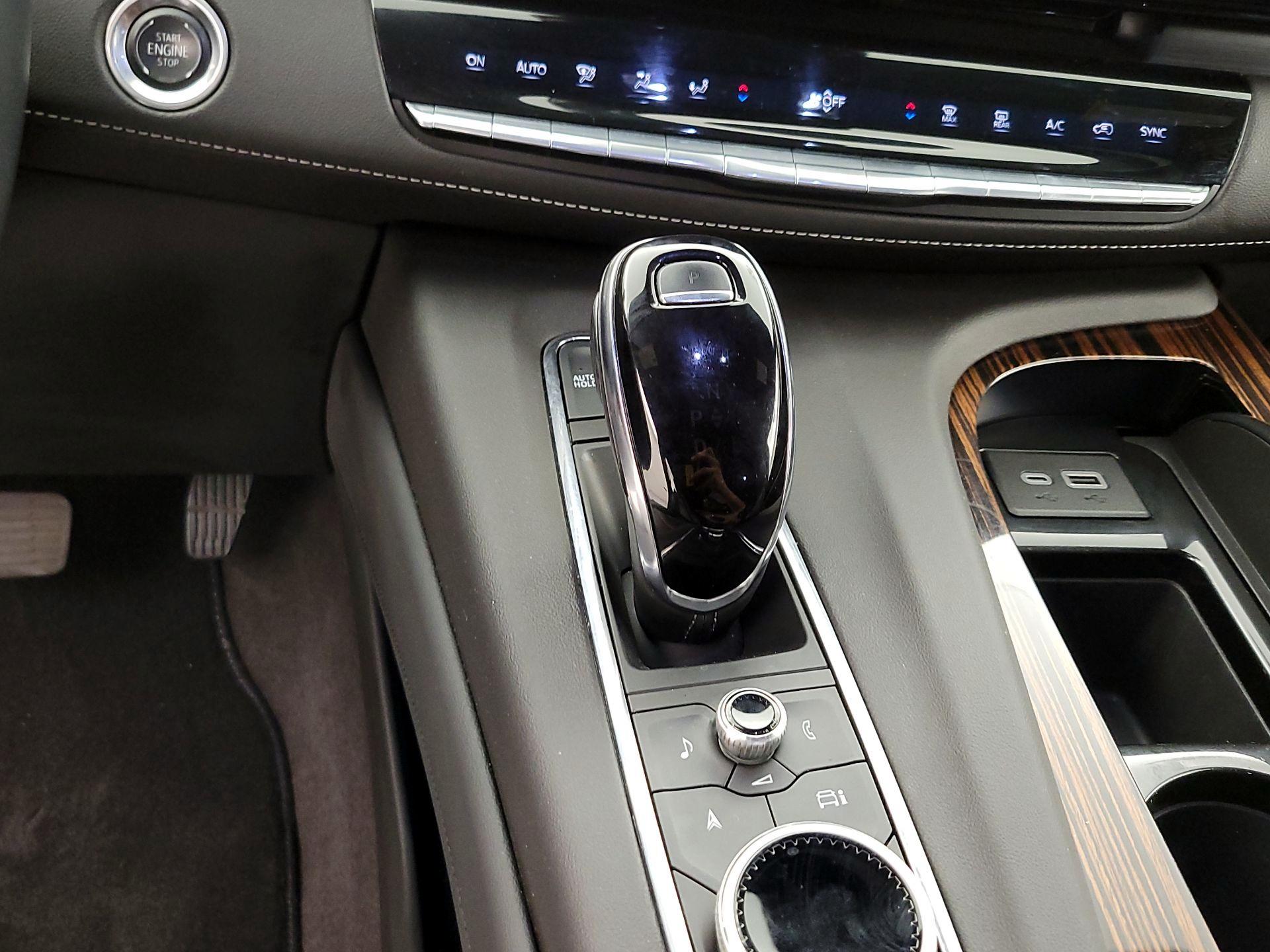 Thumbnail: 2024 Cadillac Escalade - 18