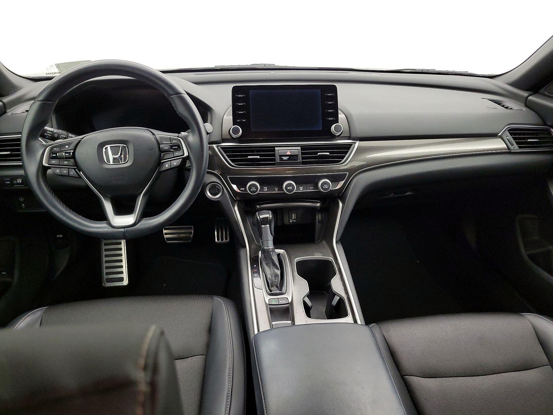 Thumbnail: 2018 Honda Accord - 9