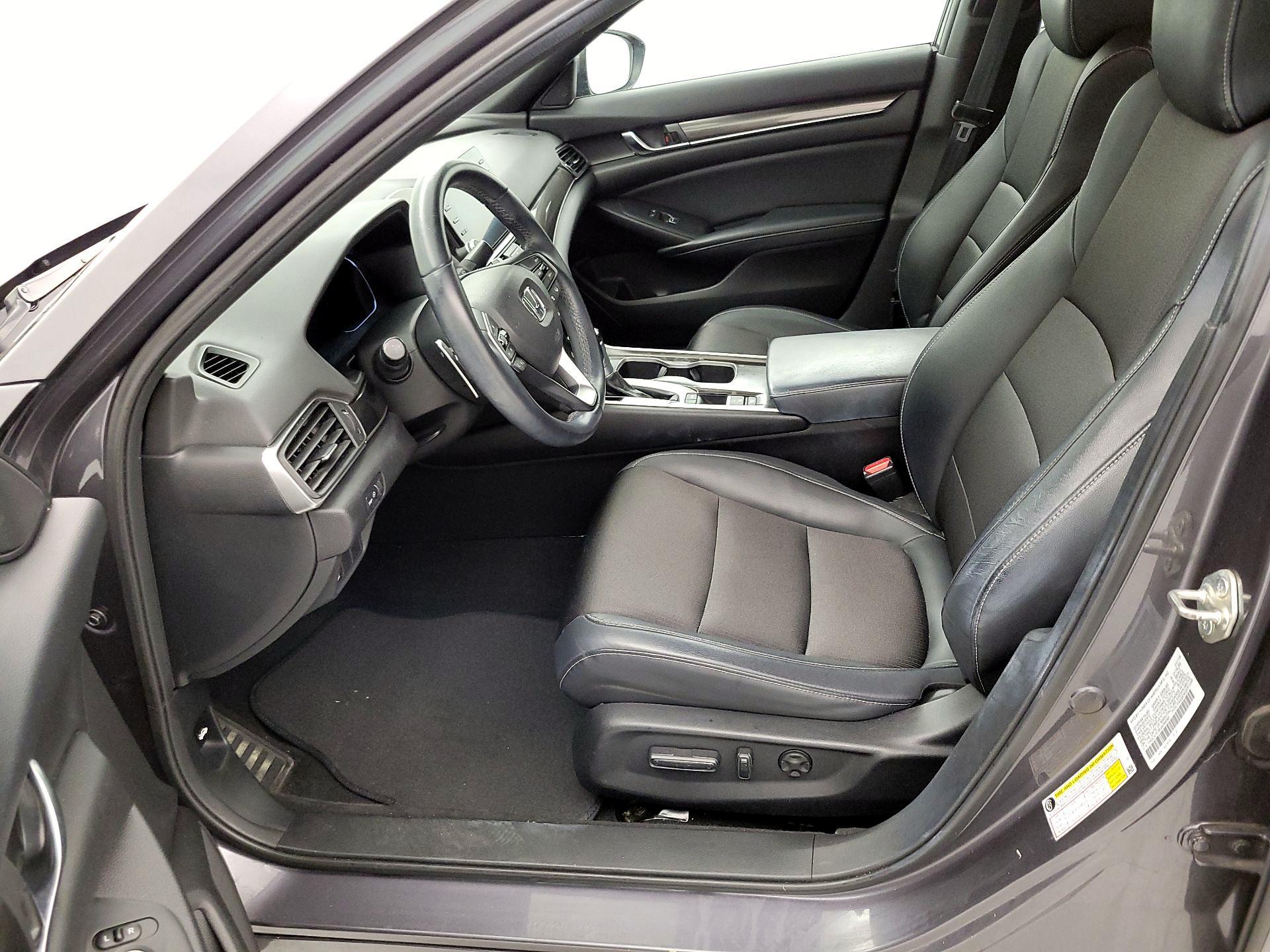 Thumbnail: 2018 Honda Accord - 11