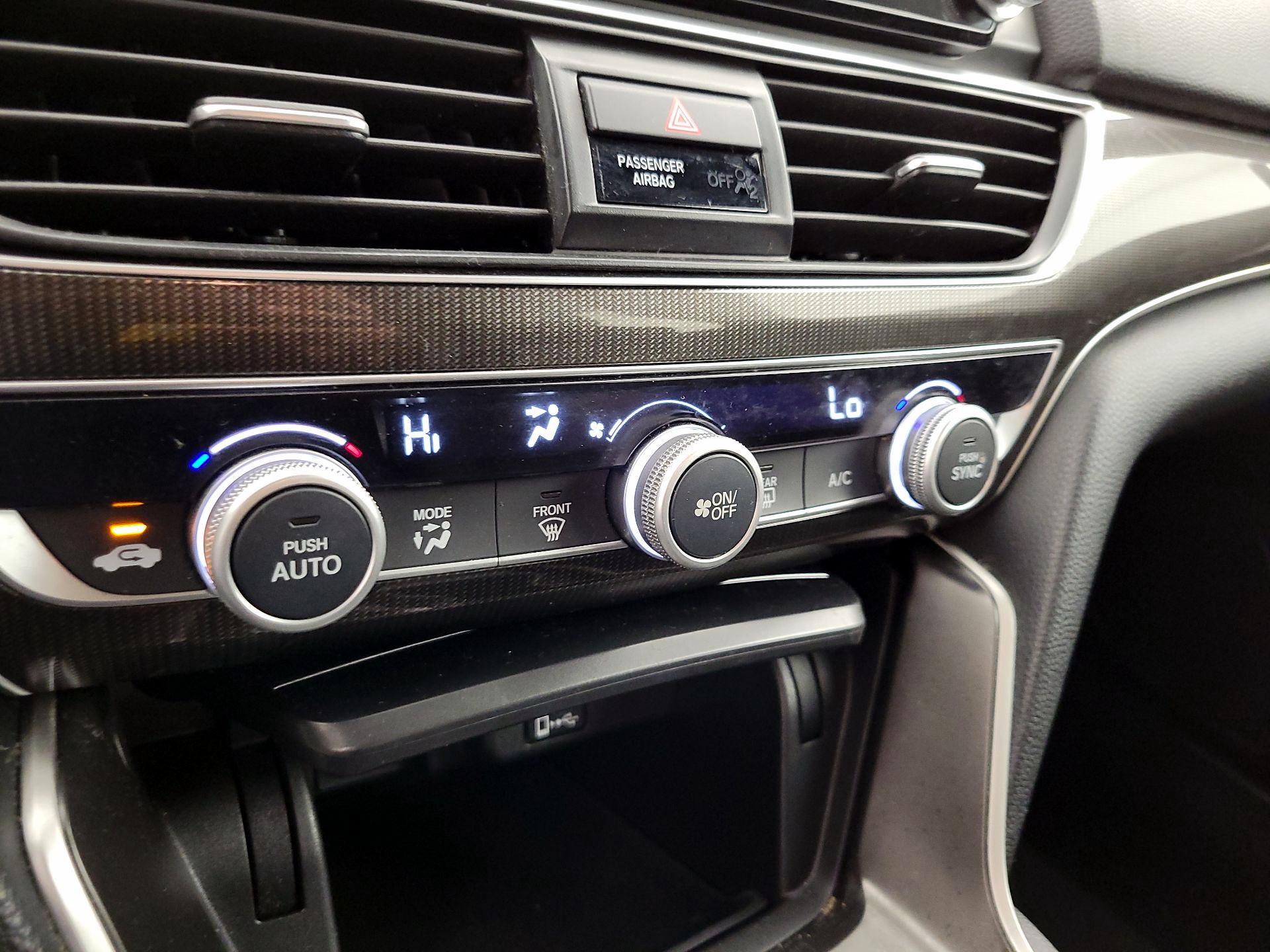 Thumbnail: 2018 Honda Accord - 16