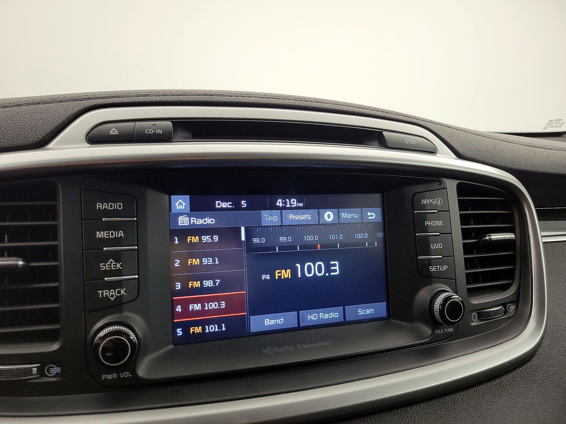 Thumbnail: 2018 Kia Sorento - 15