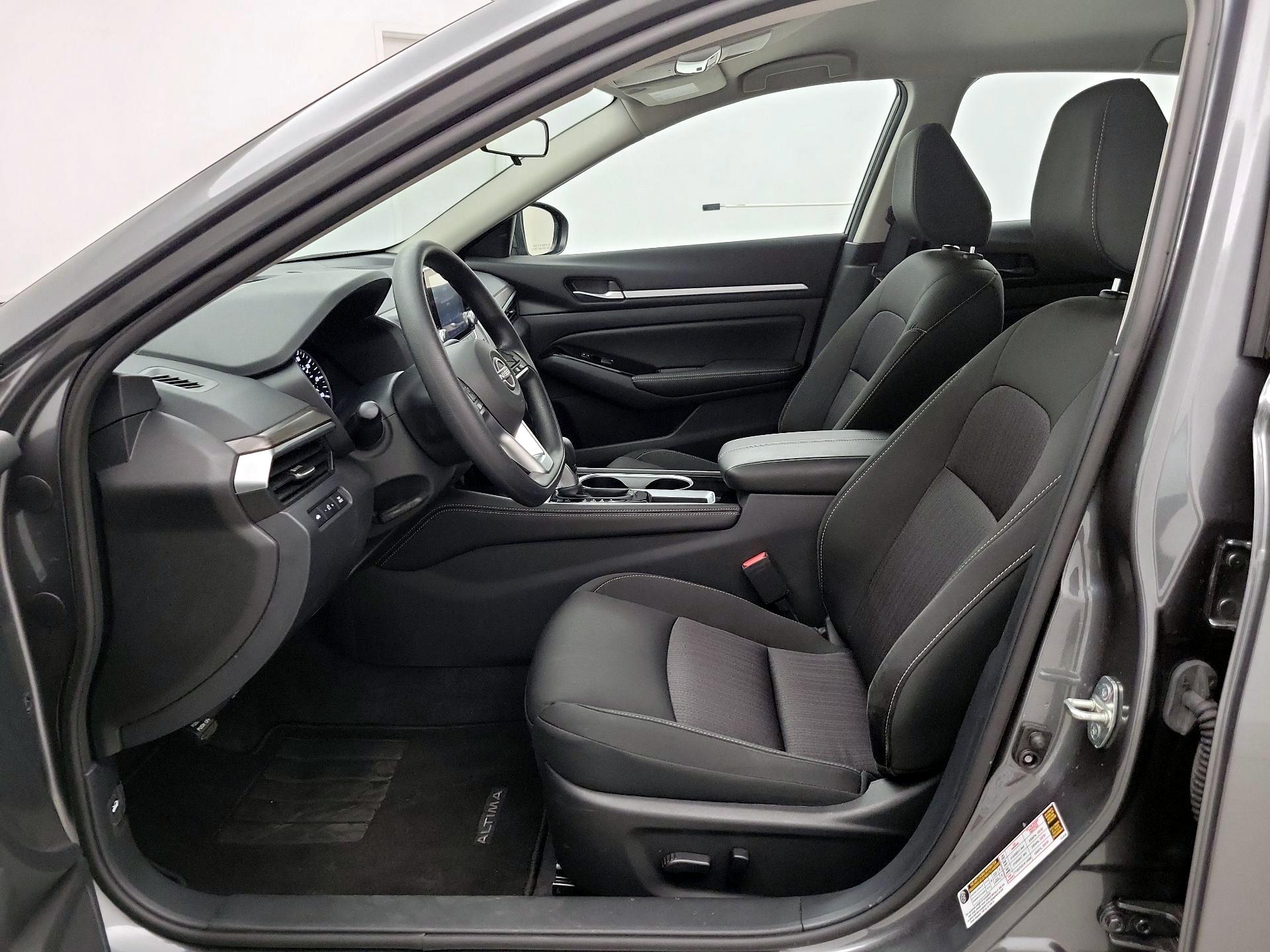 Thumbnail: 2023 Nissan Altima - 11