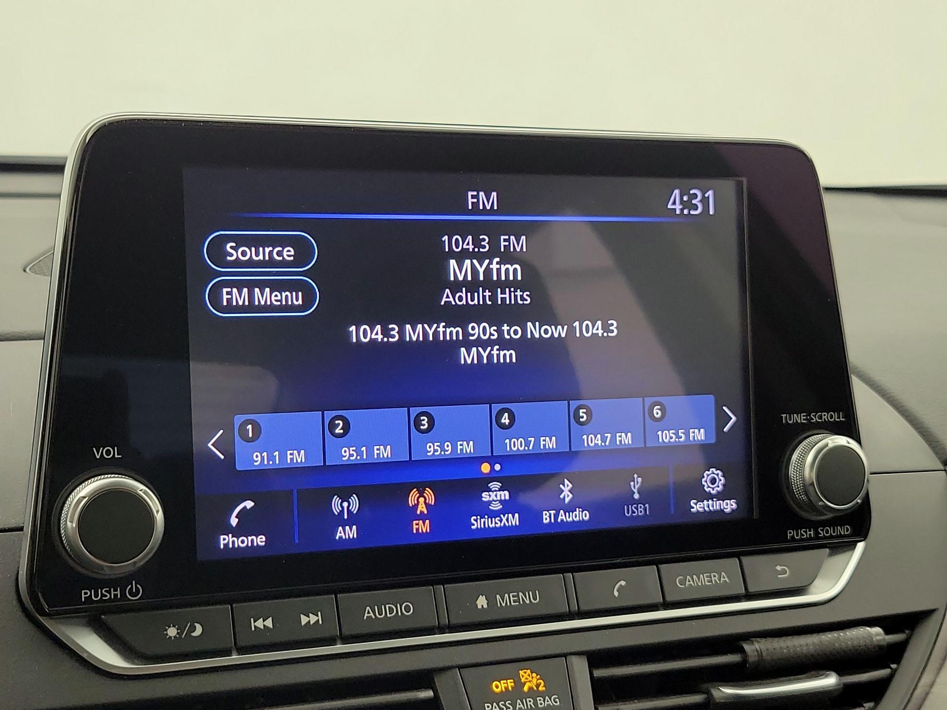 Thumbnail: 2023 Nissan Altima - 15