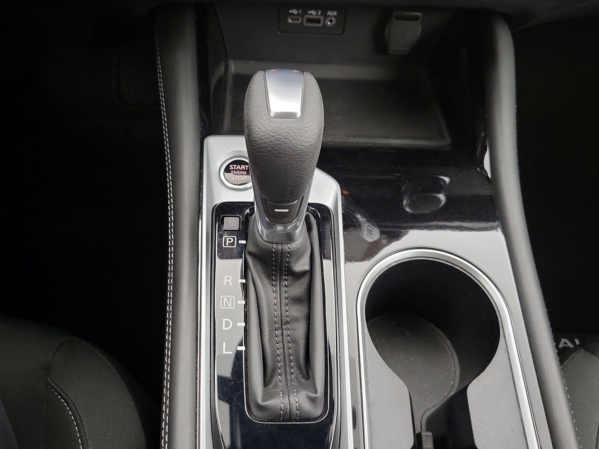 Thumbnail: 2023 Nissan Altima - 17